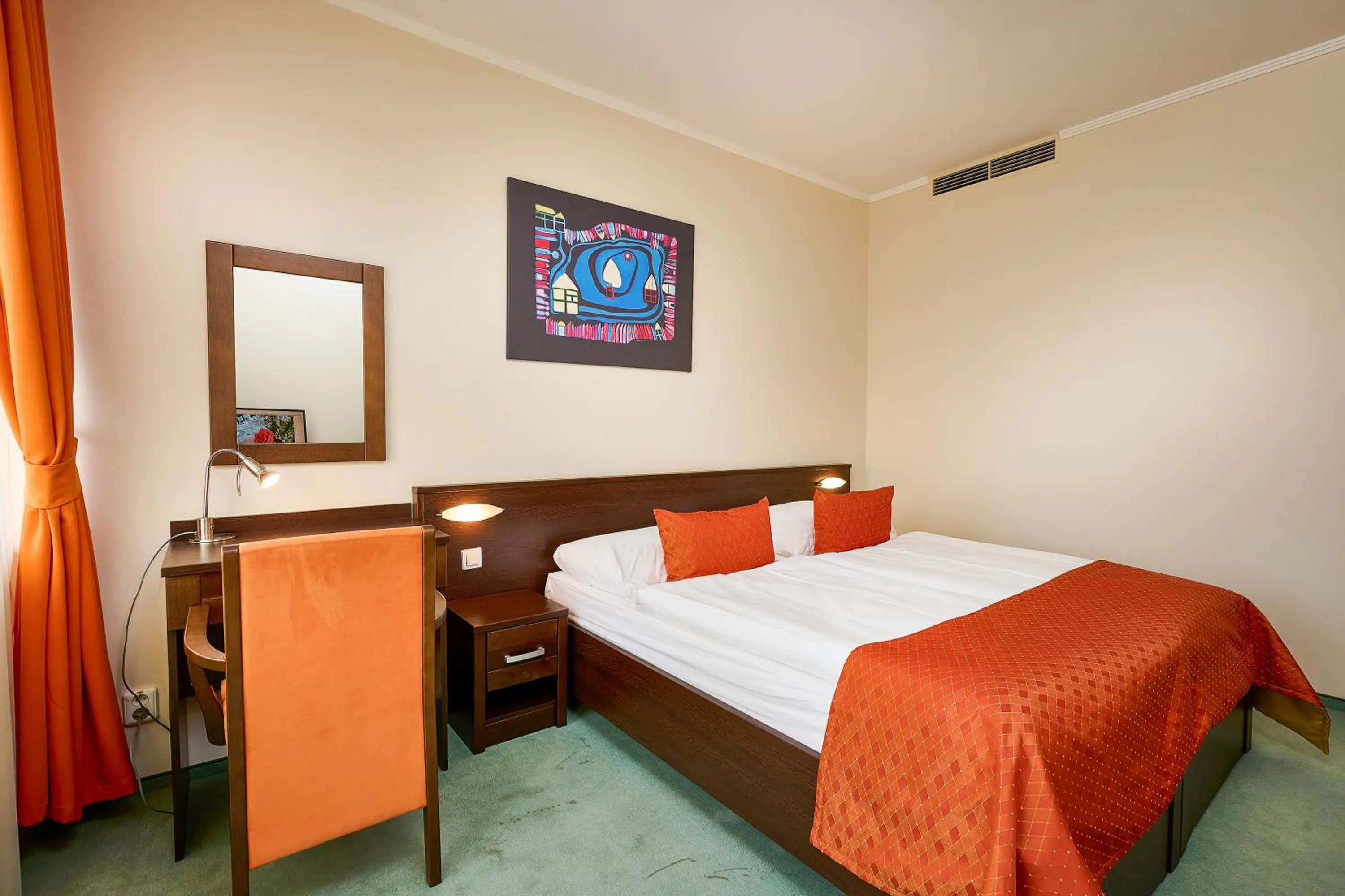 Photo of the whole room, Bed in Hotel SOREA REGIA