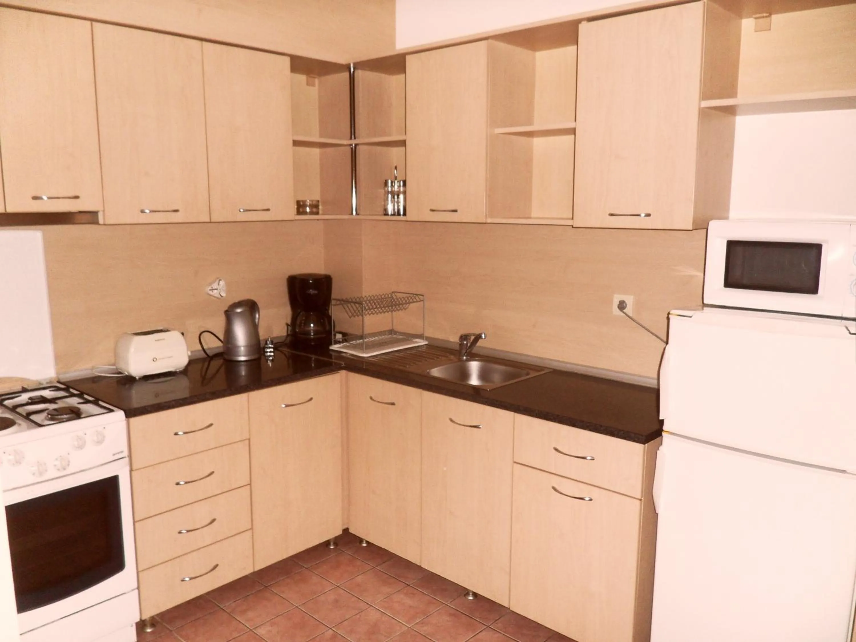 Kitchen or kitchenette in Sea Park Homes Neshkov