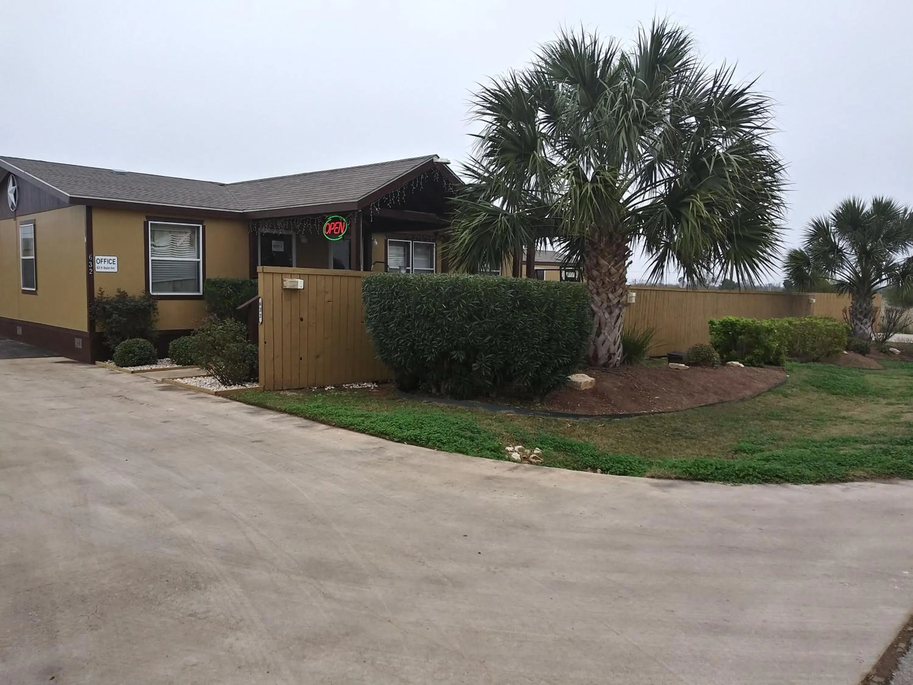 Cotulla Homes