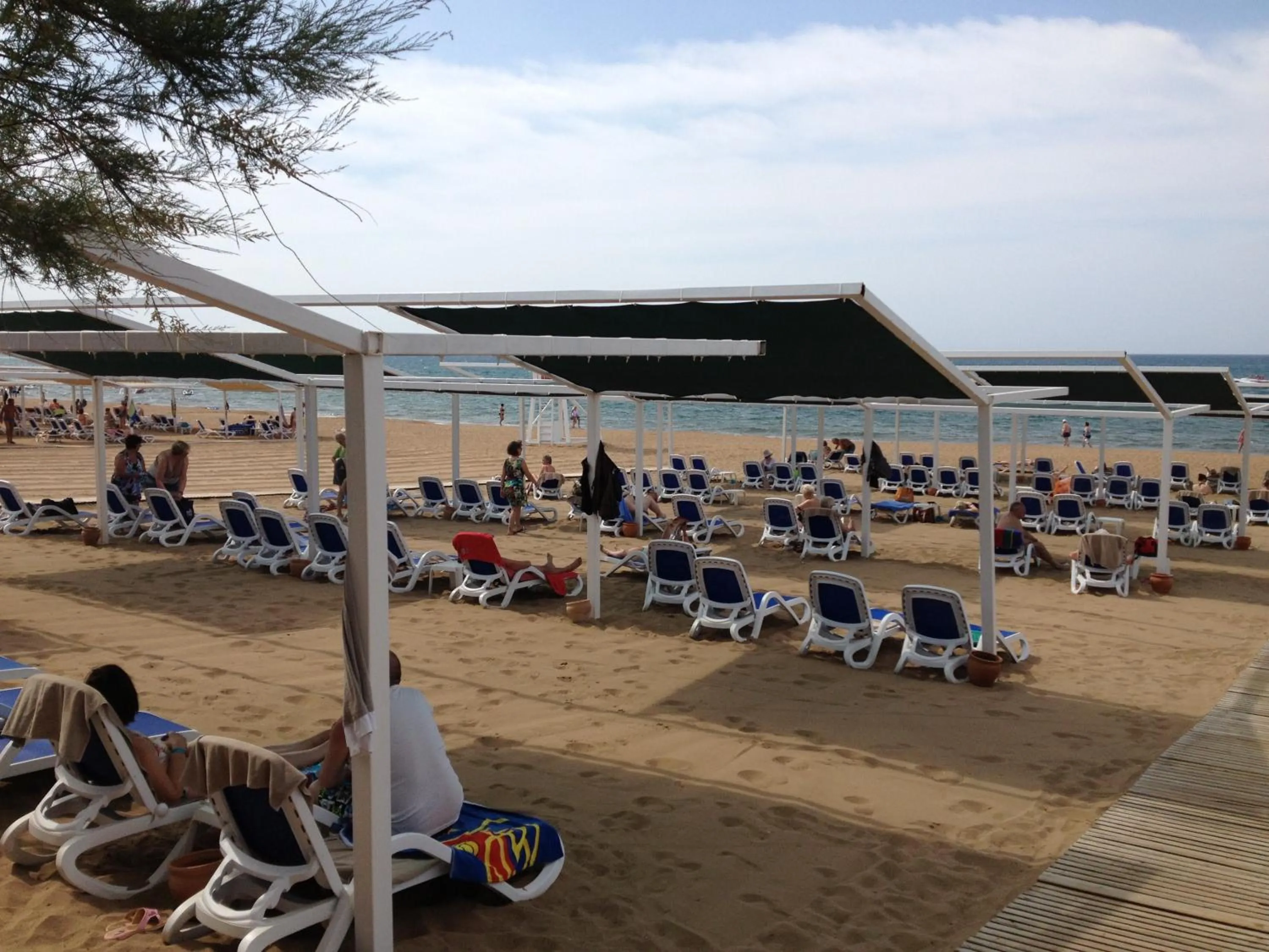 Day in Alba Royal Hotel - Ultra All Inclusive -Adults Only (+16)