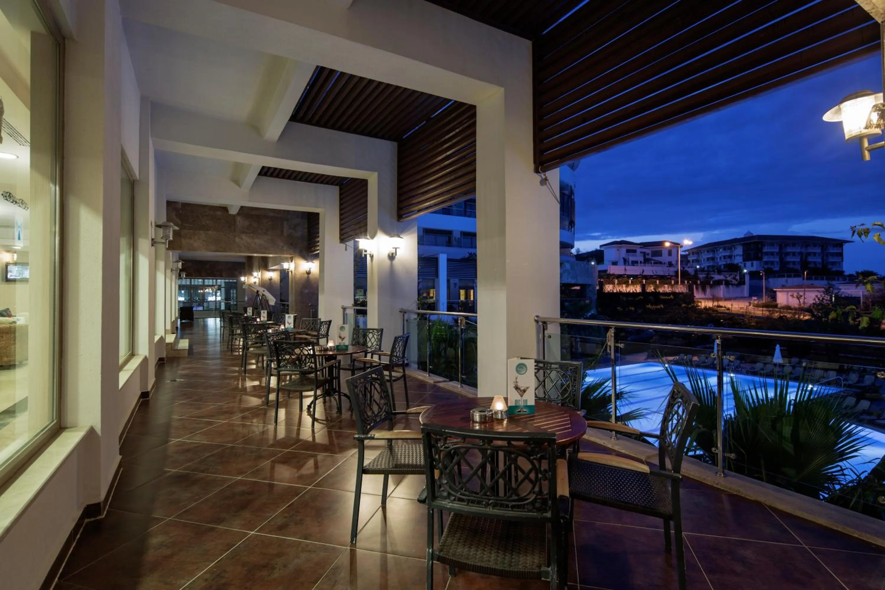 Night in Alba Royal Hotel - Ultra All Inclusive -Adults Only (+16)