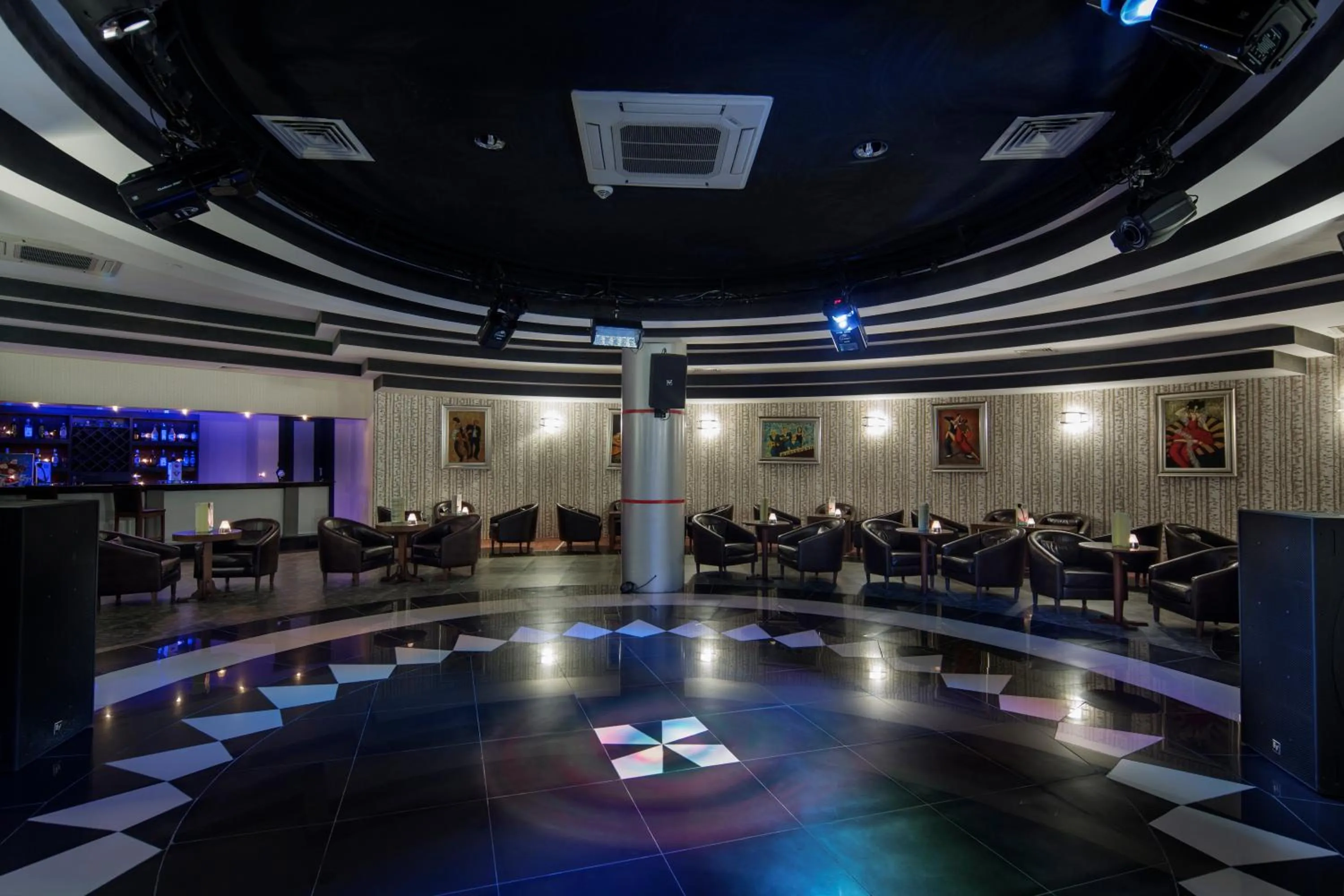 Night in Alba Royal Hotel - Ultra All Inclusive -Adults Only (+16)