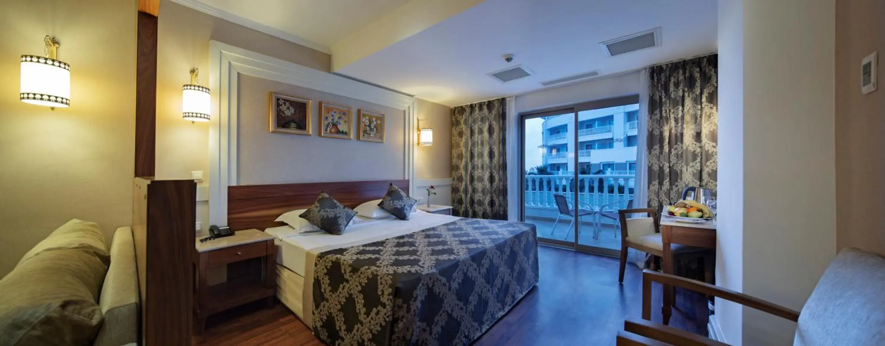 Bed in Alba Queen Hotel - Ultra All Inclusive Bed in Alba Queen Hotel - Ultra All Inclusive