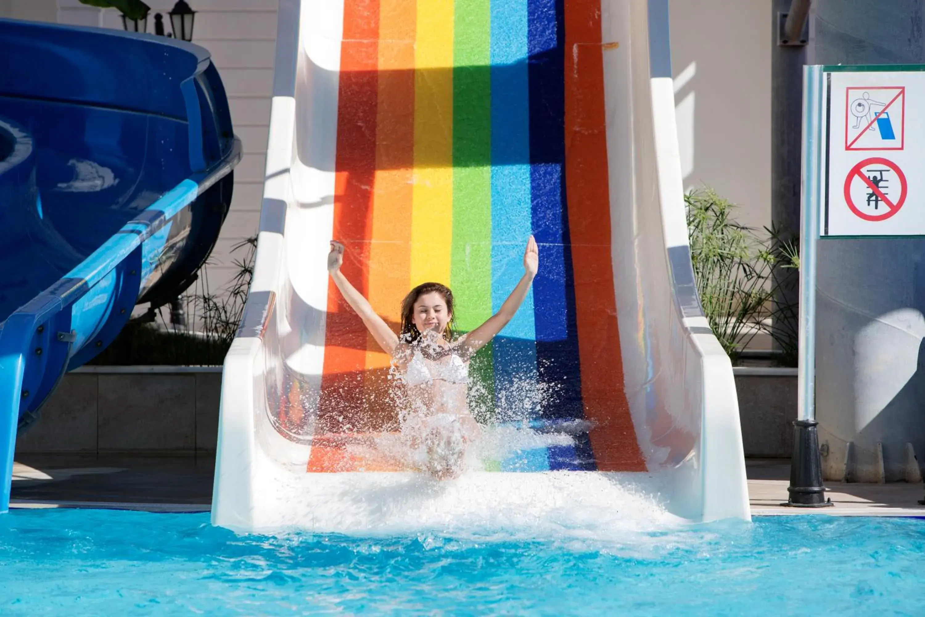 Swimming pool in Alba Queen Hotel - Ultra All Inclusive Swimming pool in Alba Queen Hotel - Ultra All Inclusive