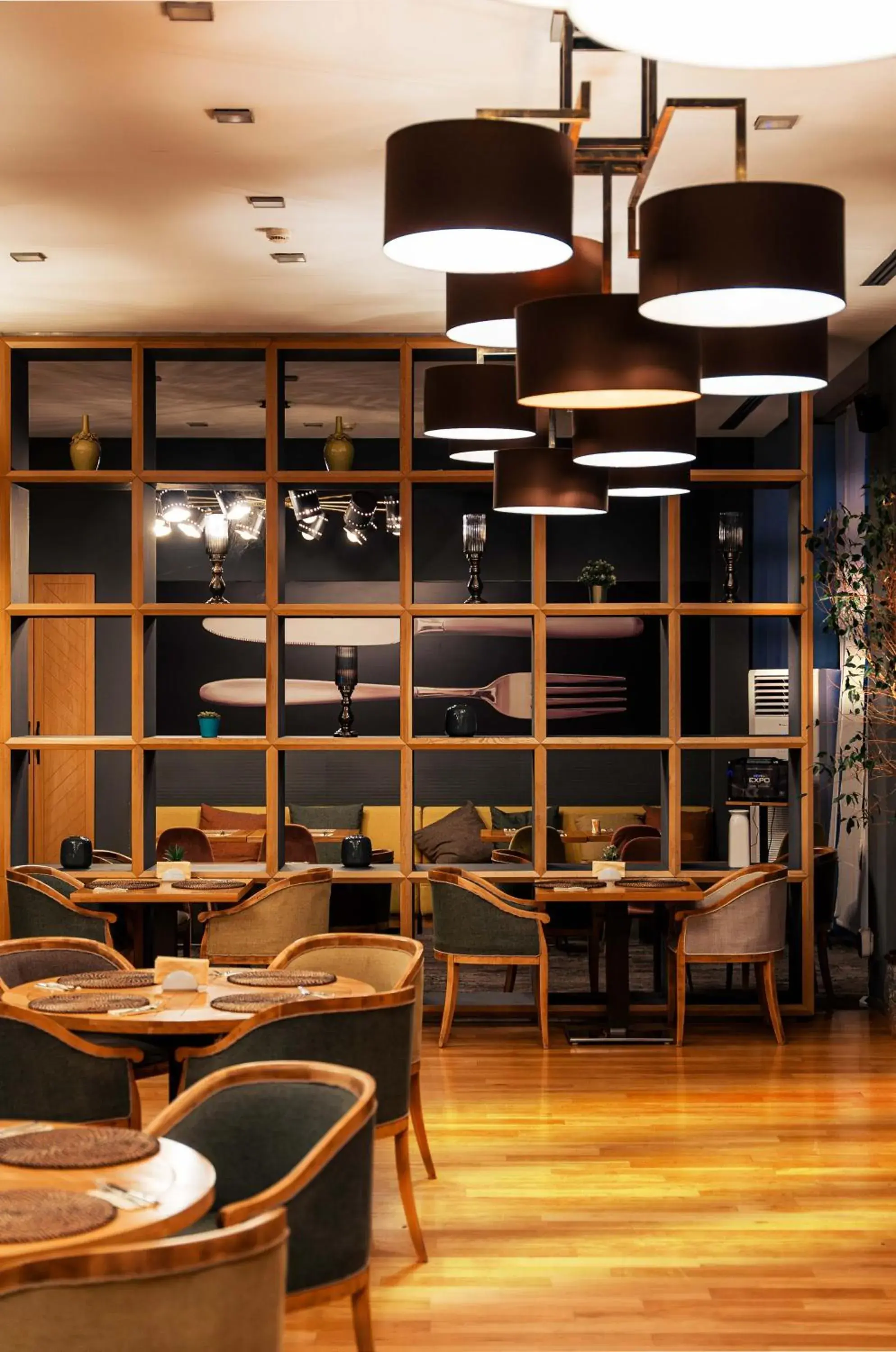 Restaurant/places to eat in Expo Hotel Sofia - Free Airport Shuttle Restaurant/places to eat in Expo Hotel Sofia - Free Airport Shuttle