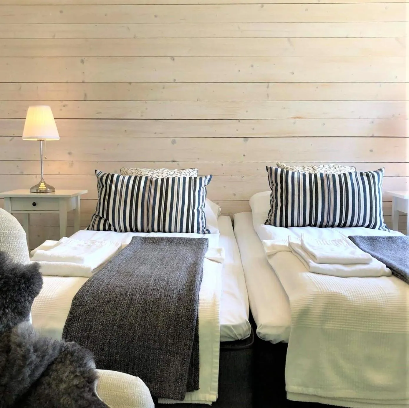 Bed in Ödevata Gårdshotell