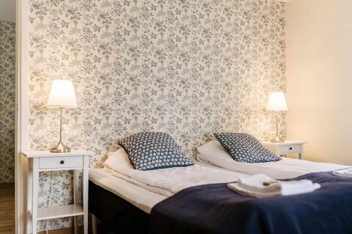 Photo of the whole room, Bed in Ödevata Gårdshotell