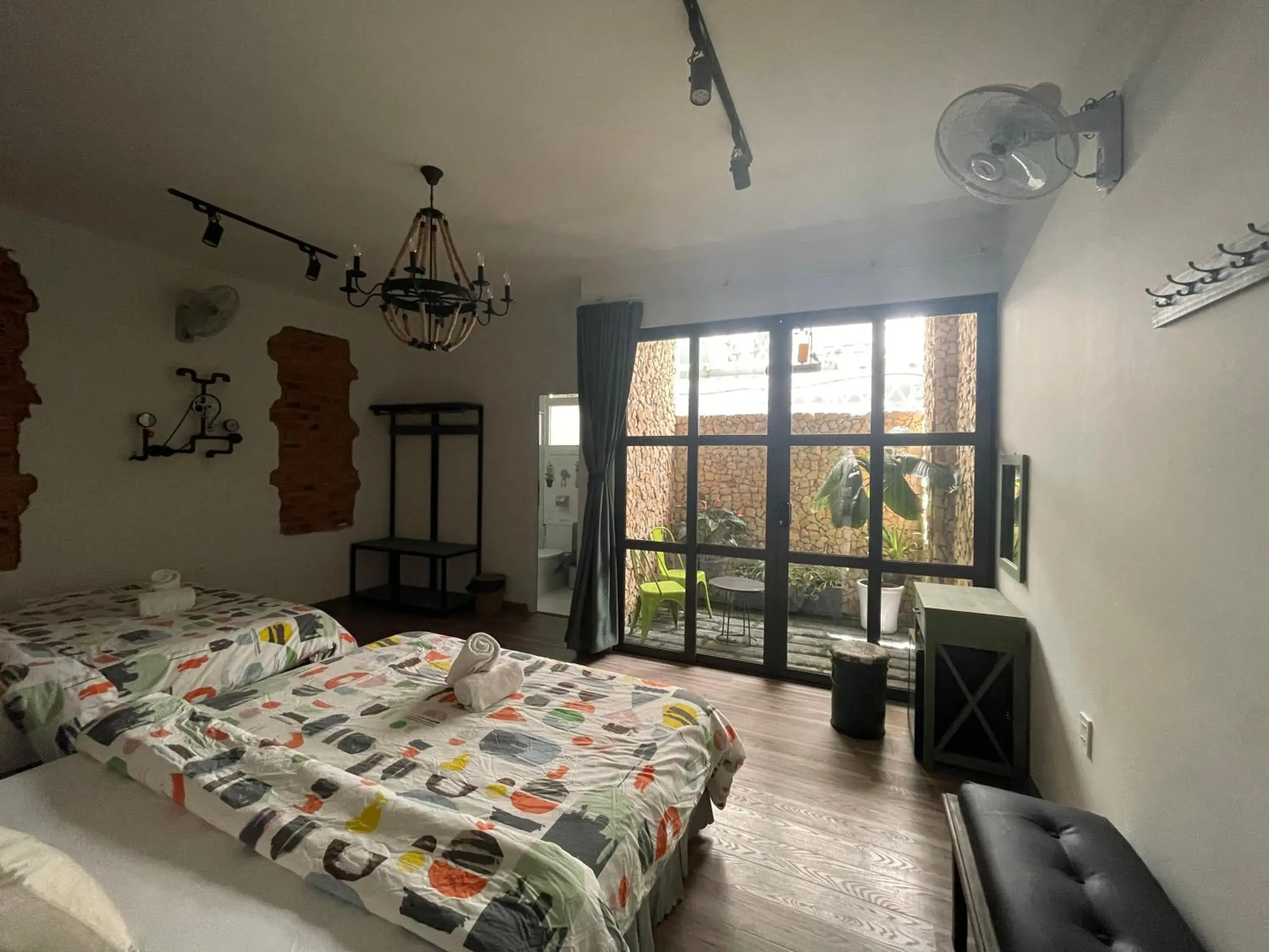 Photo of the whole room, Bed in Lucas Inn Photo of the whole room, Bed in Lucas Inn