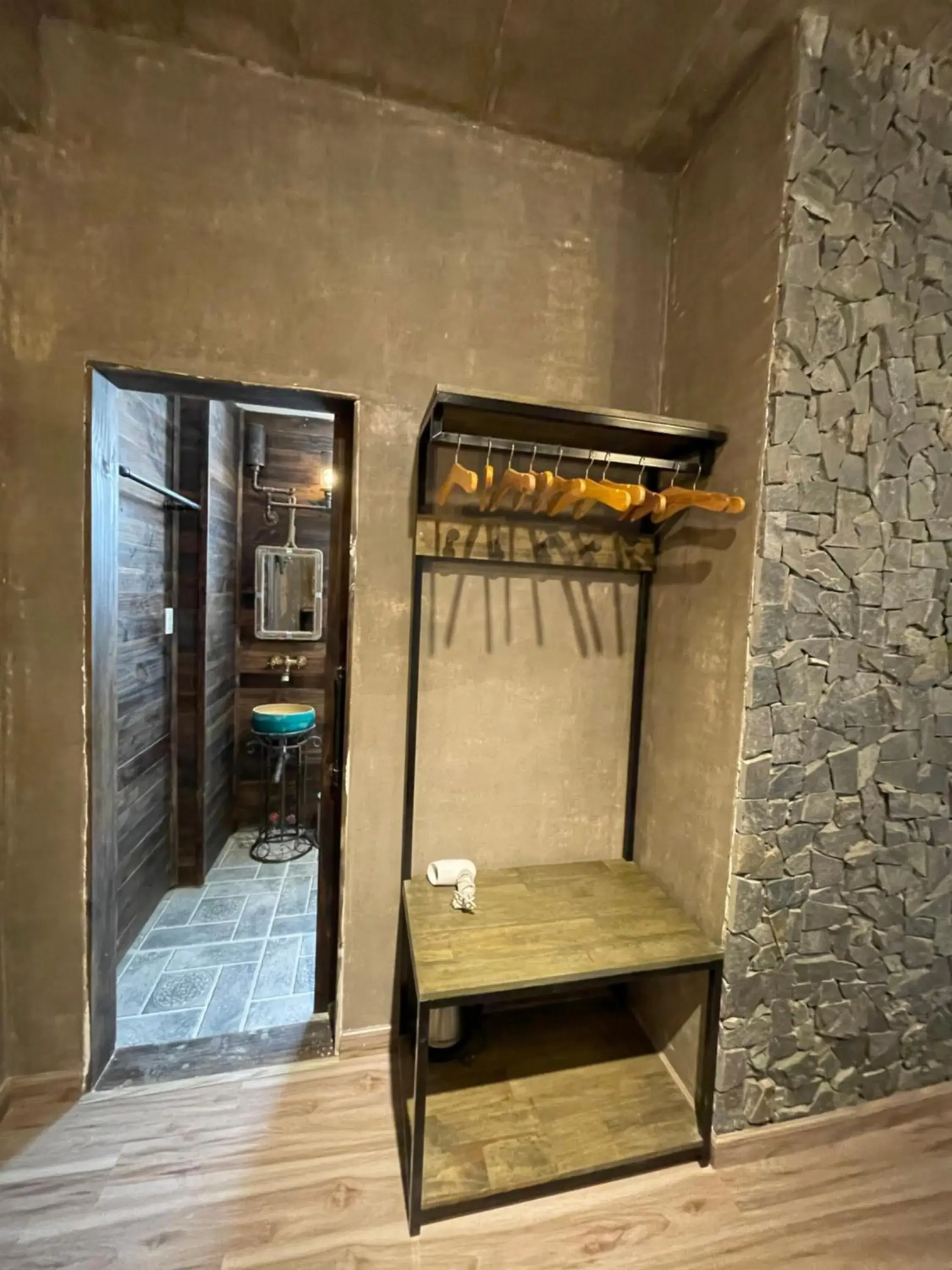 Decorative detail in Lucas Inn Decorative detail in Lucas Inn