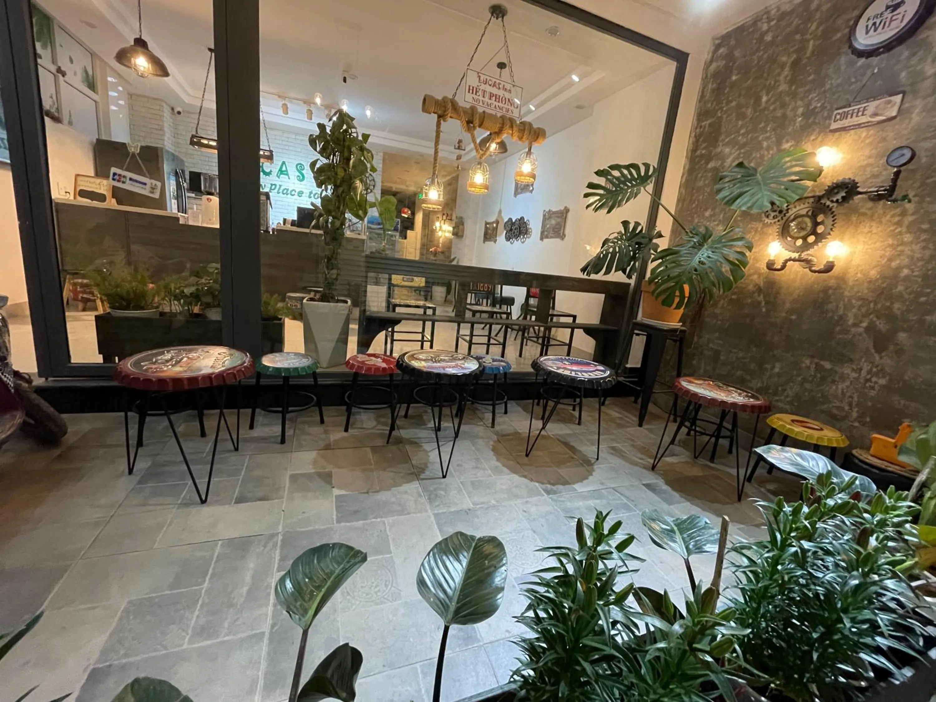 Seating area in Lucas Inn