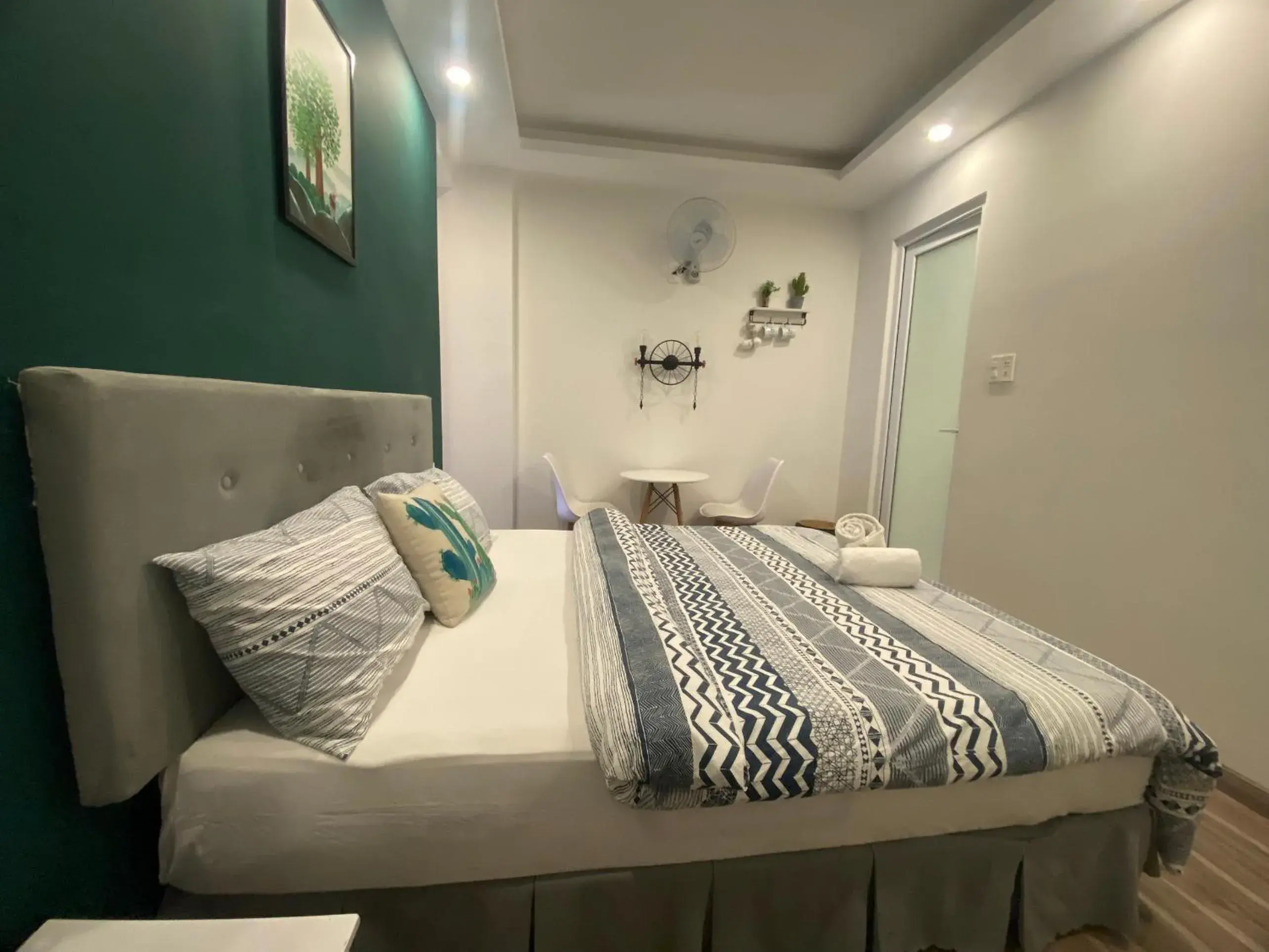 Photo of the whole room, Bed in Lucas Inn Photo of the whole room, Bed in Lucas Inn