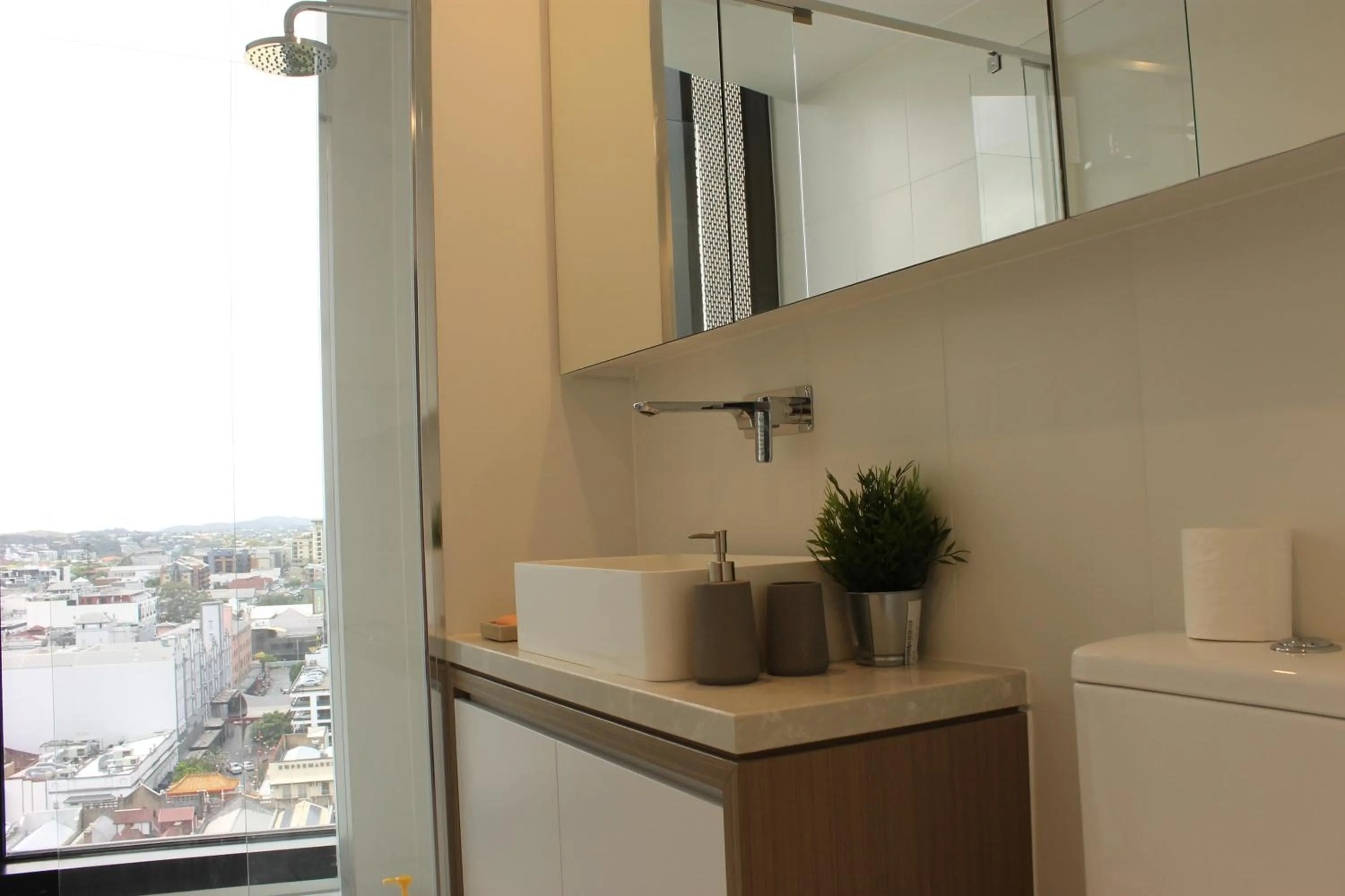 Bathroom in Spectacular Views of CBD by FV with Free Car Park