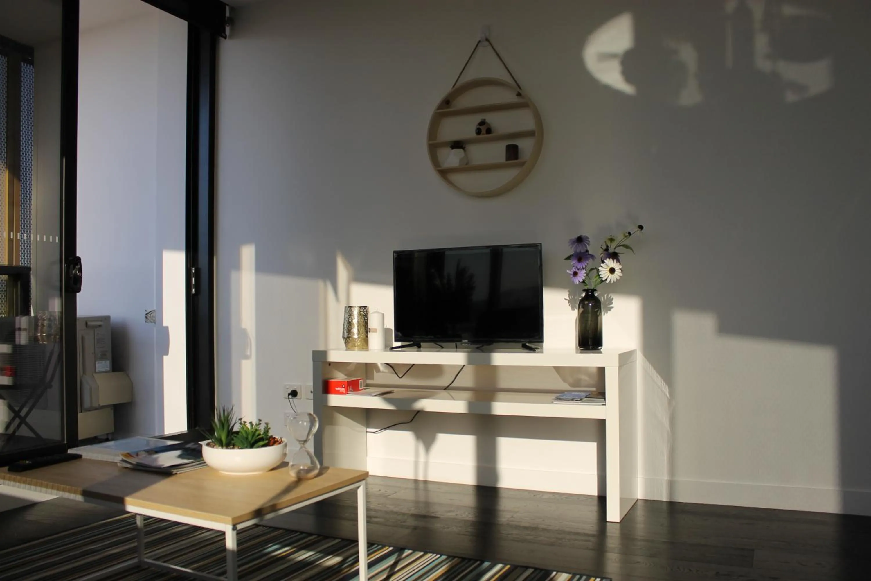 TV and multimedia in Spectacular Views of CBD by FV with Free Car Park