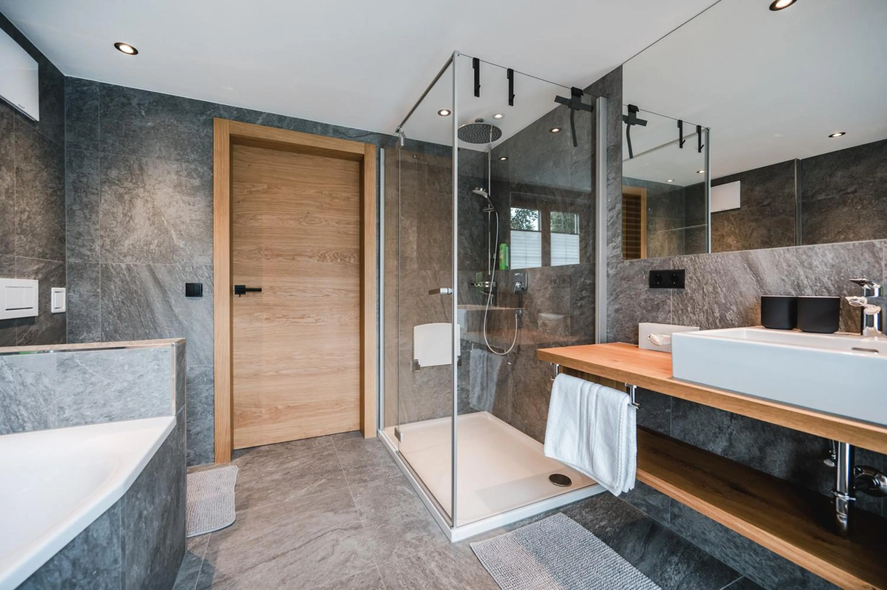 Shower in Bio-Pension Bliem