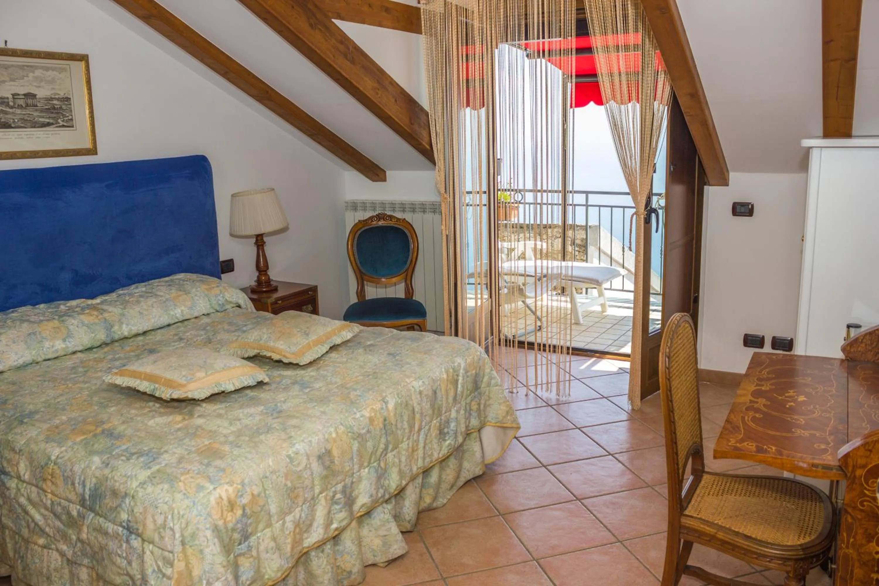 Balcony/Terrace, Bed in Villa Donna Fausta