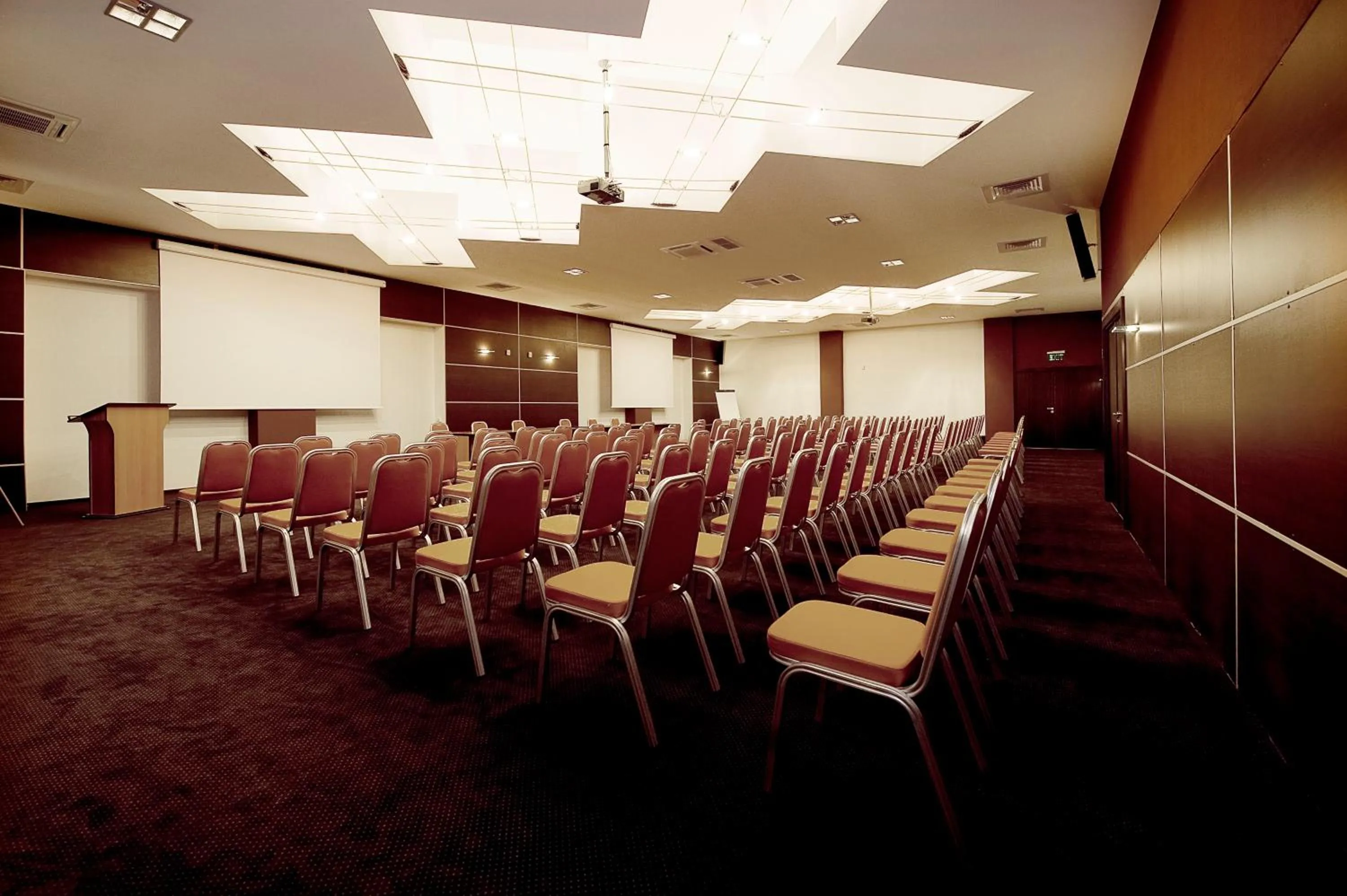 Meeting/conference room in Hotel Clermont