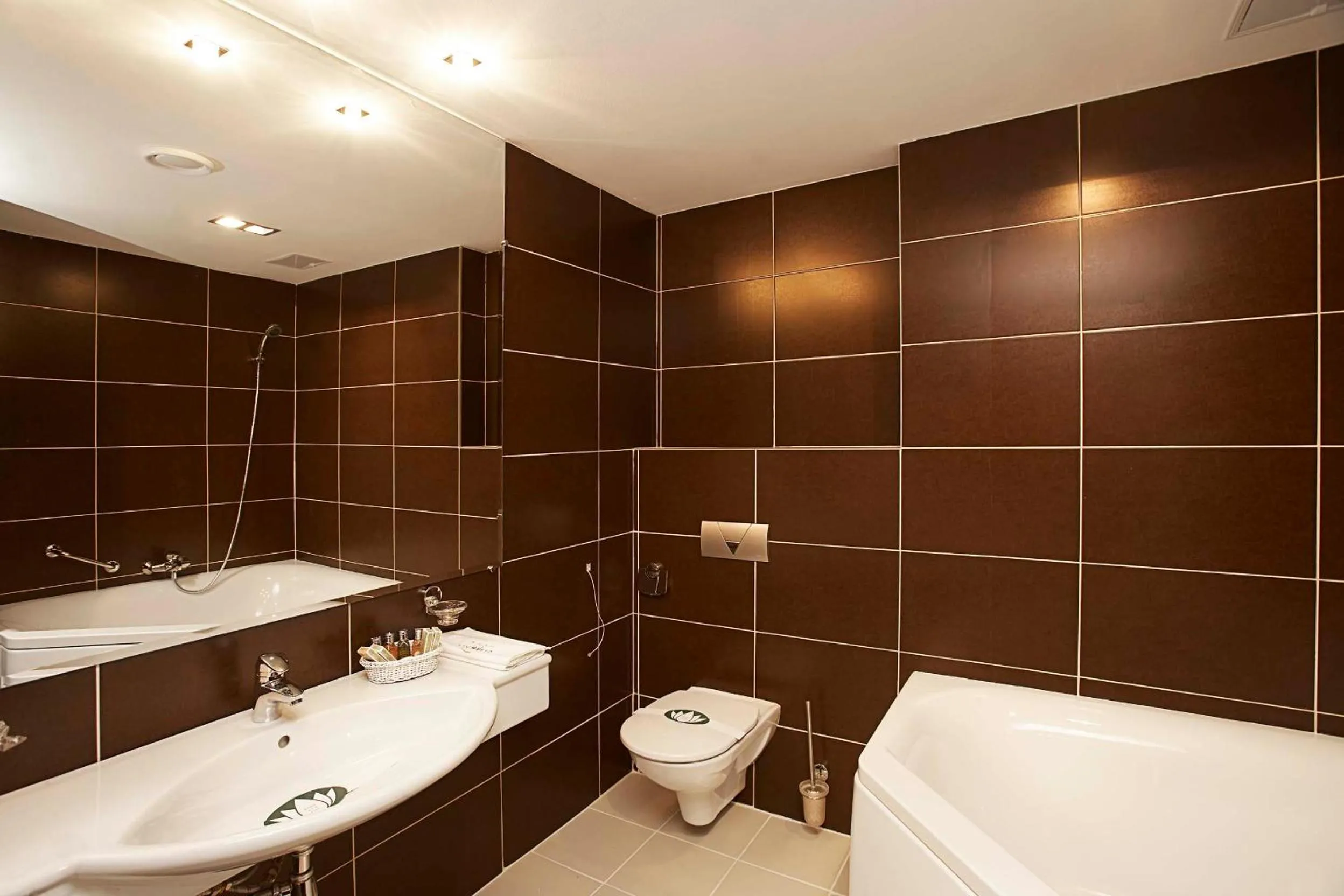 Bathroom in Hotel Clermont