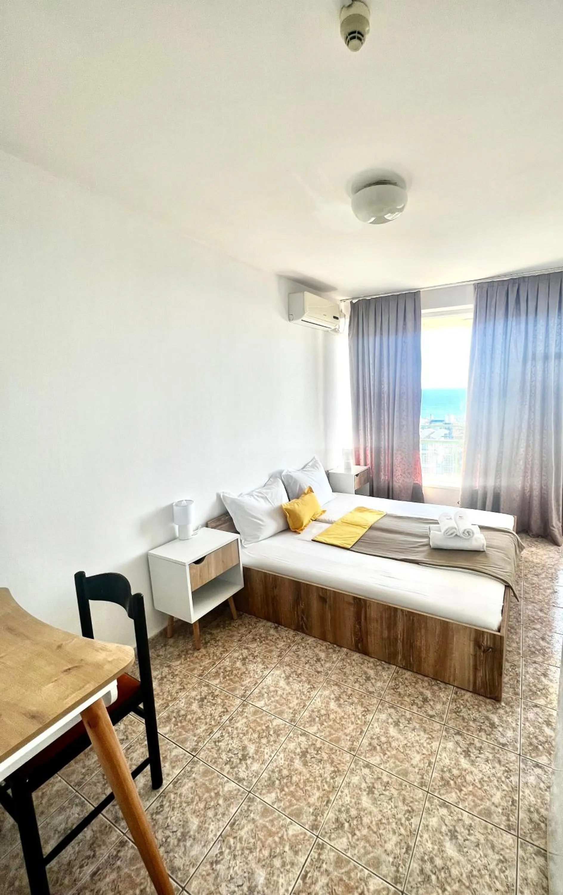 Bedroom, Bed in Hotel Varshava