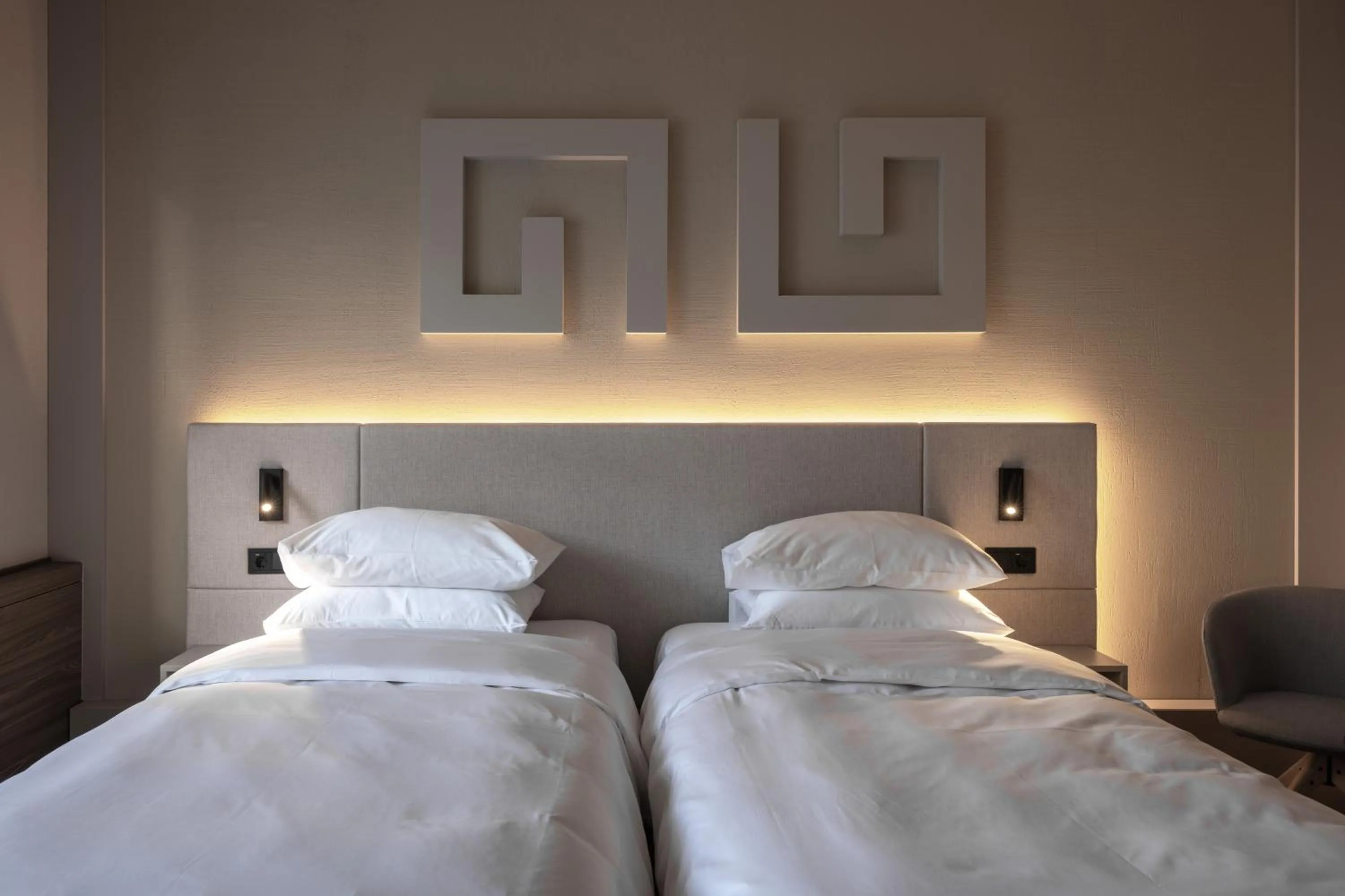 Bed in Mimi Hotel Chisinau Jolly Alon