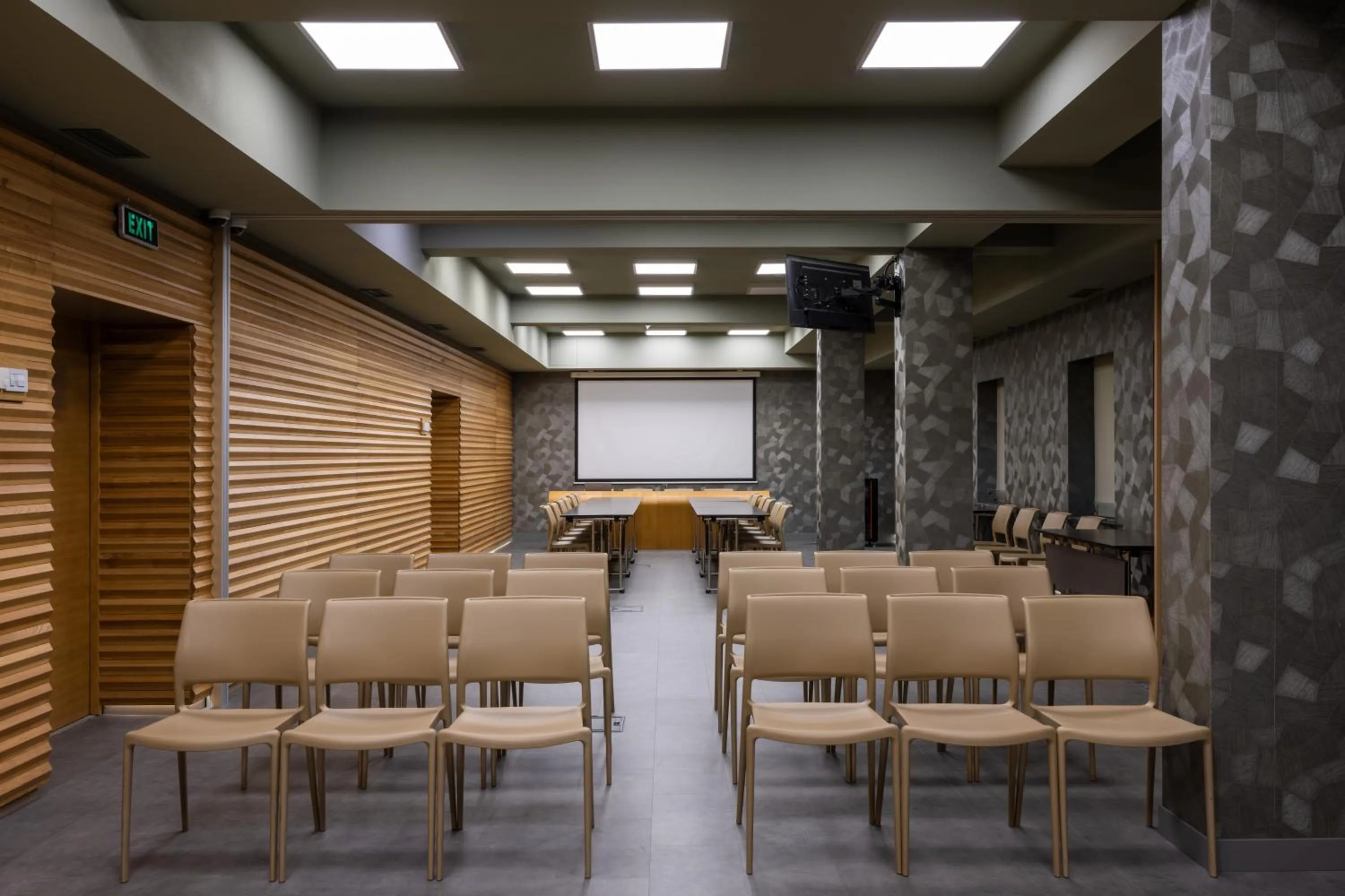 Meeting/conference room in Mimi Hotel Chisinau Jolly Alon