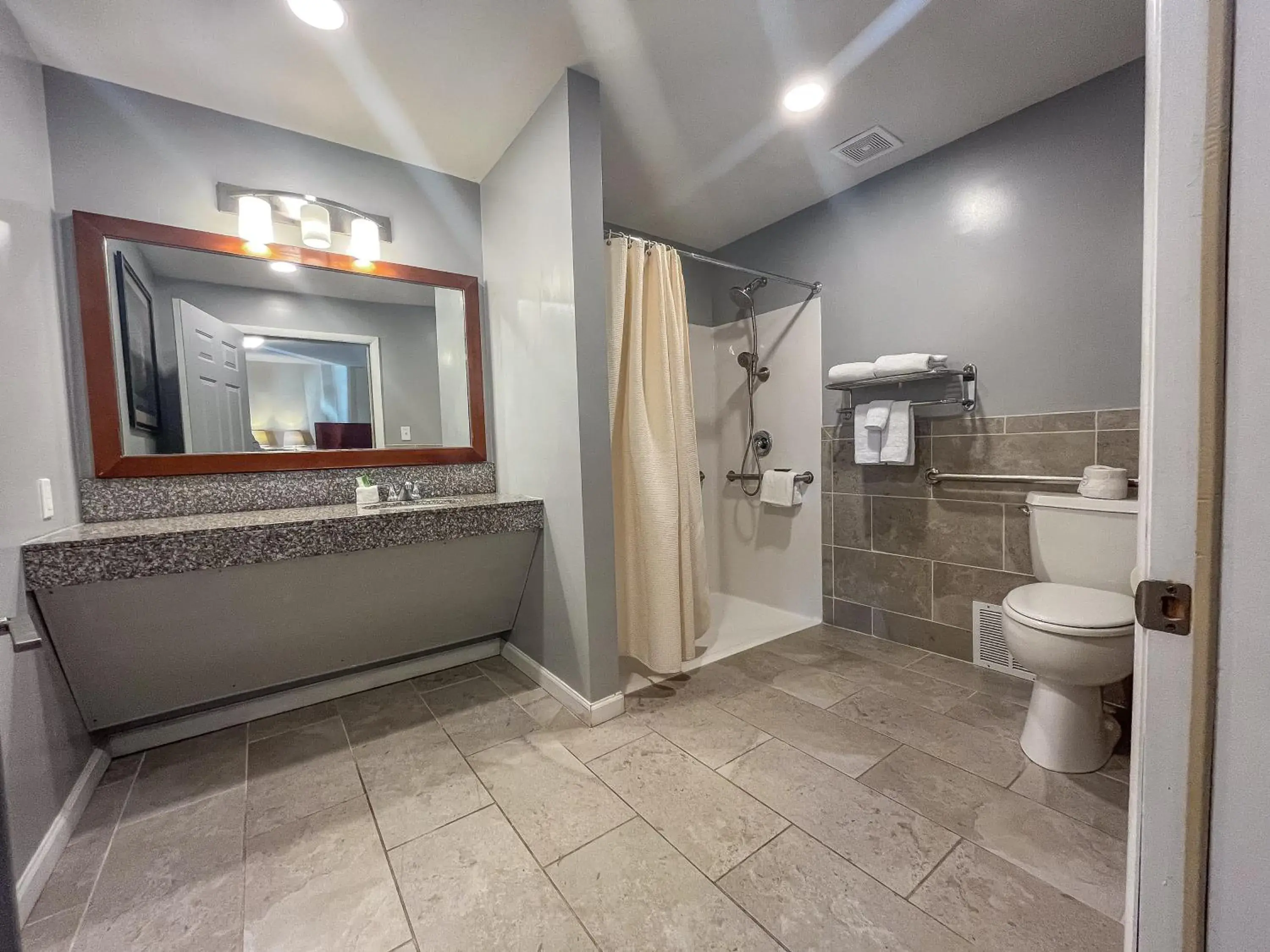 Alpine Inn & Suites Rockford Alpine Inn & Suites Rockford