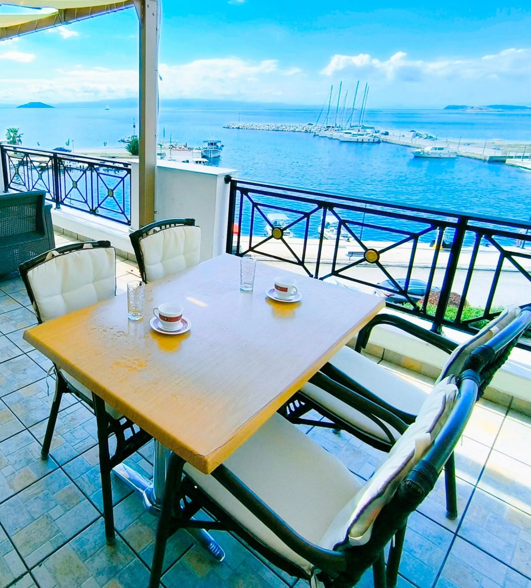 Property building in Anna Maria - Vanessa Apartments