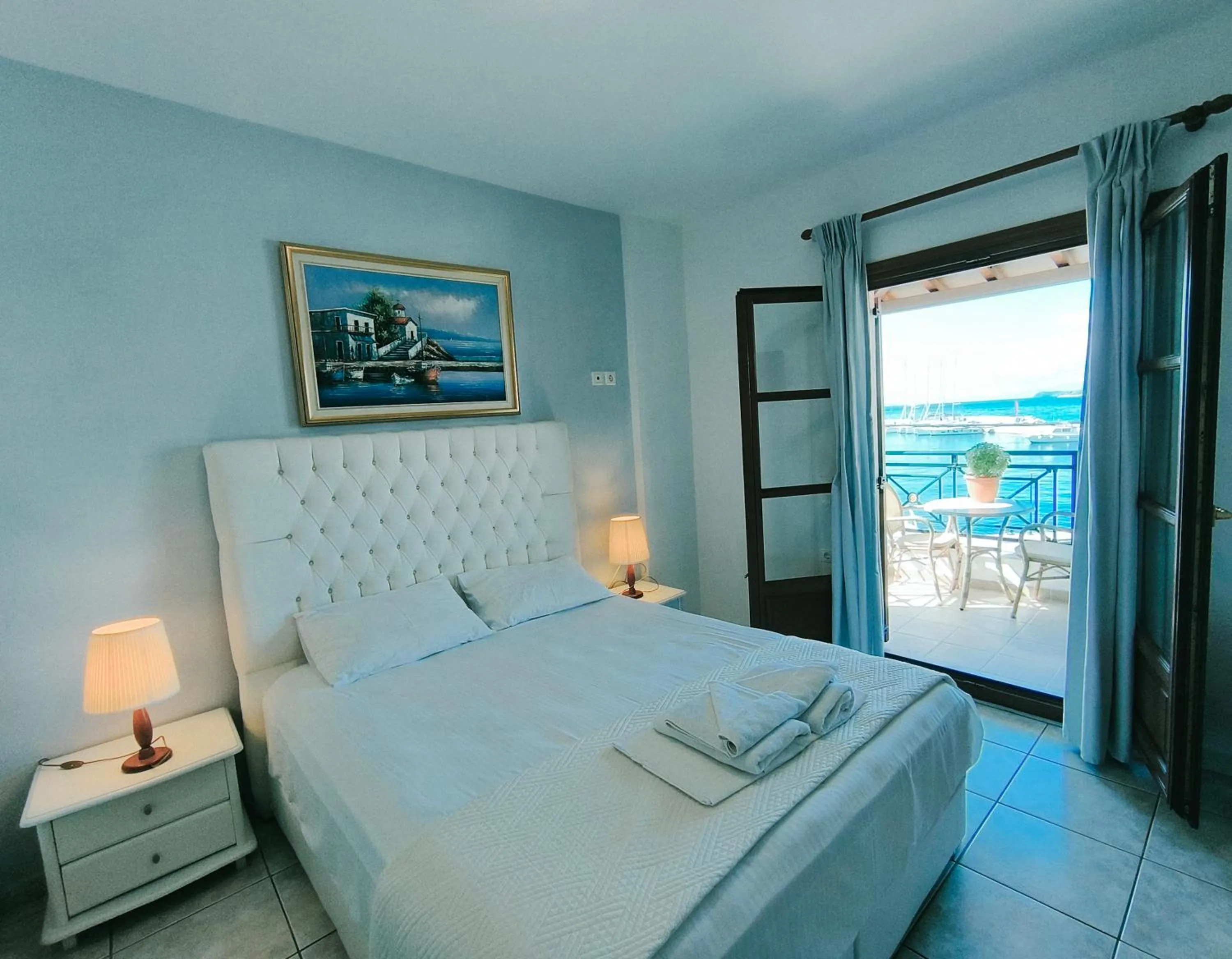 Property building, Bed in Anna Maria - Vanessa Apartments