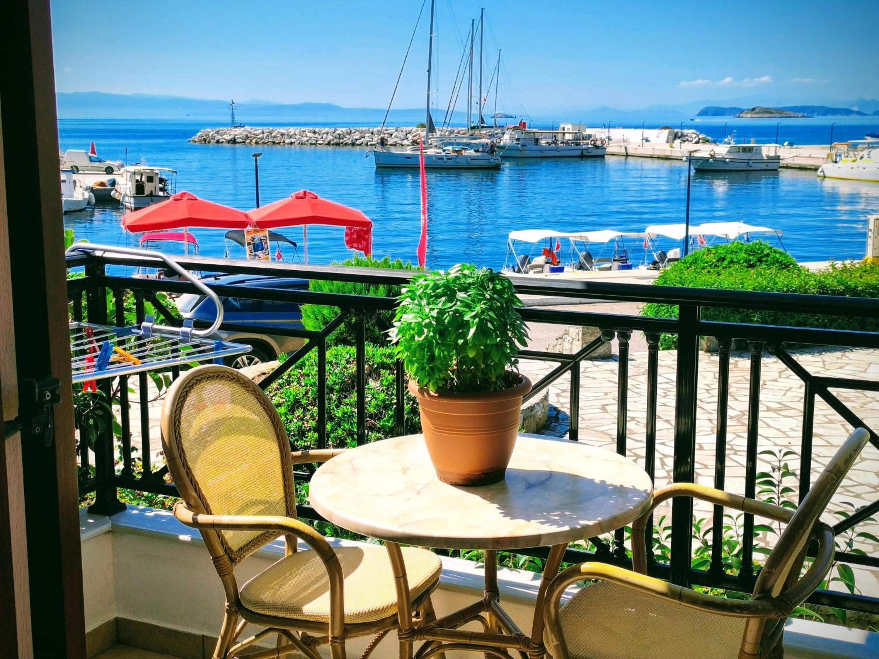 Property building in Anna Maria - Vanessa Apartments