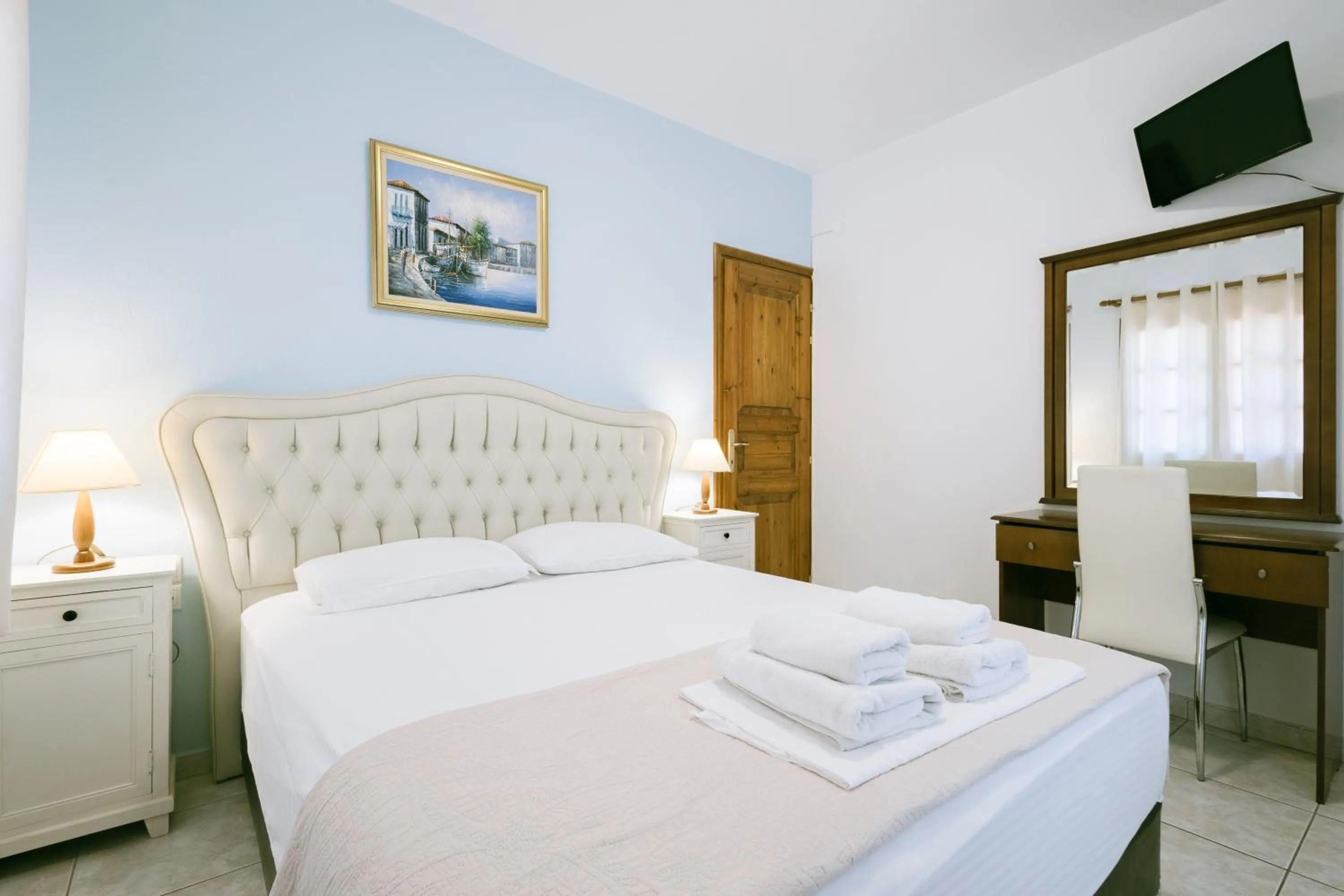 Property building, Bed in Anna Maria - Vanessa Apartments