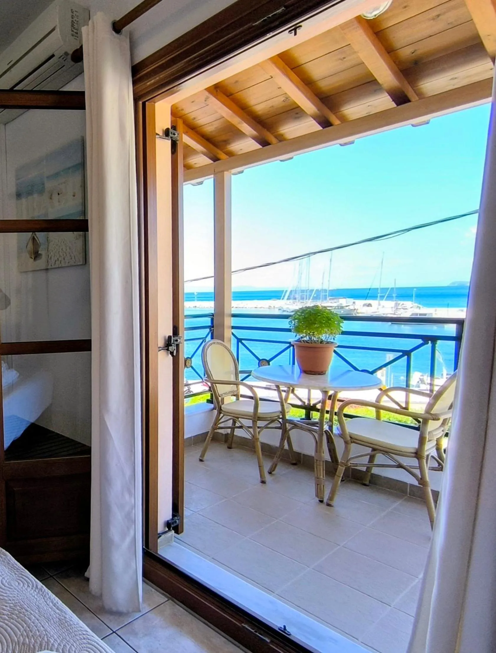 Property building in Anna Maria - Vanessa Apartments