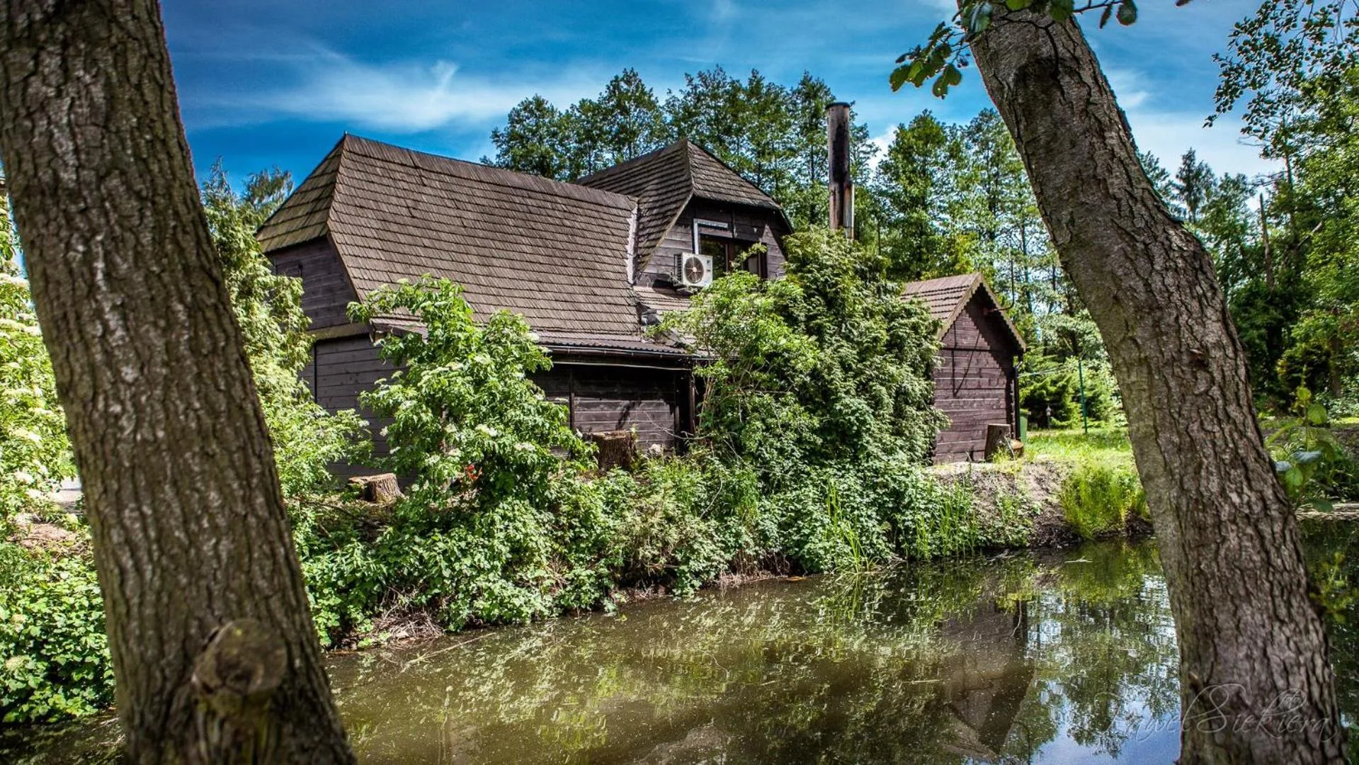 Nearby landmark in Stary Młyn
