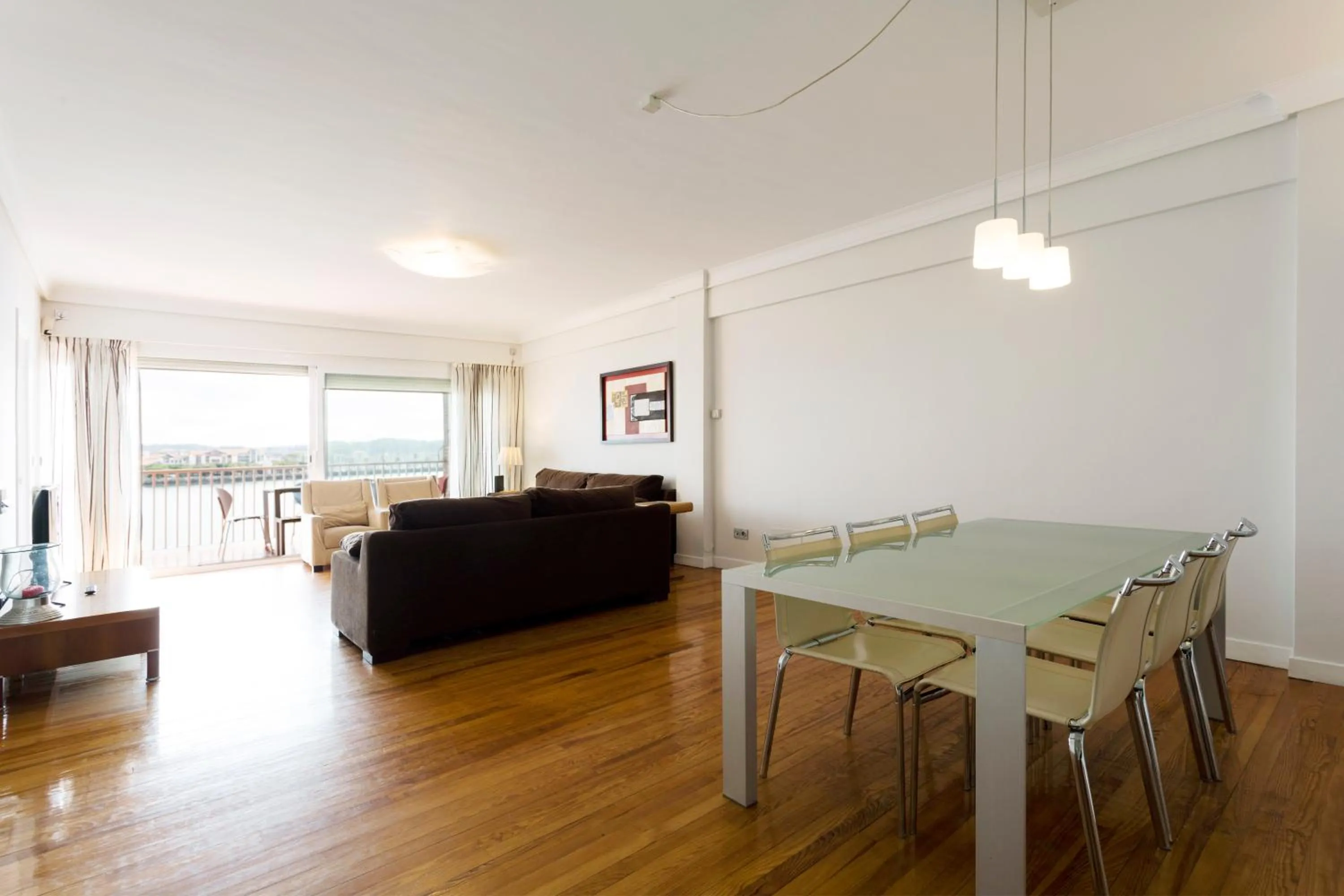 Living room in Hondarribia by Basquelidays
