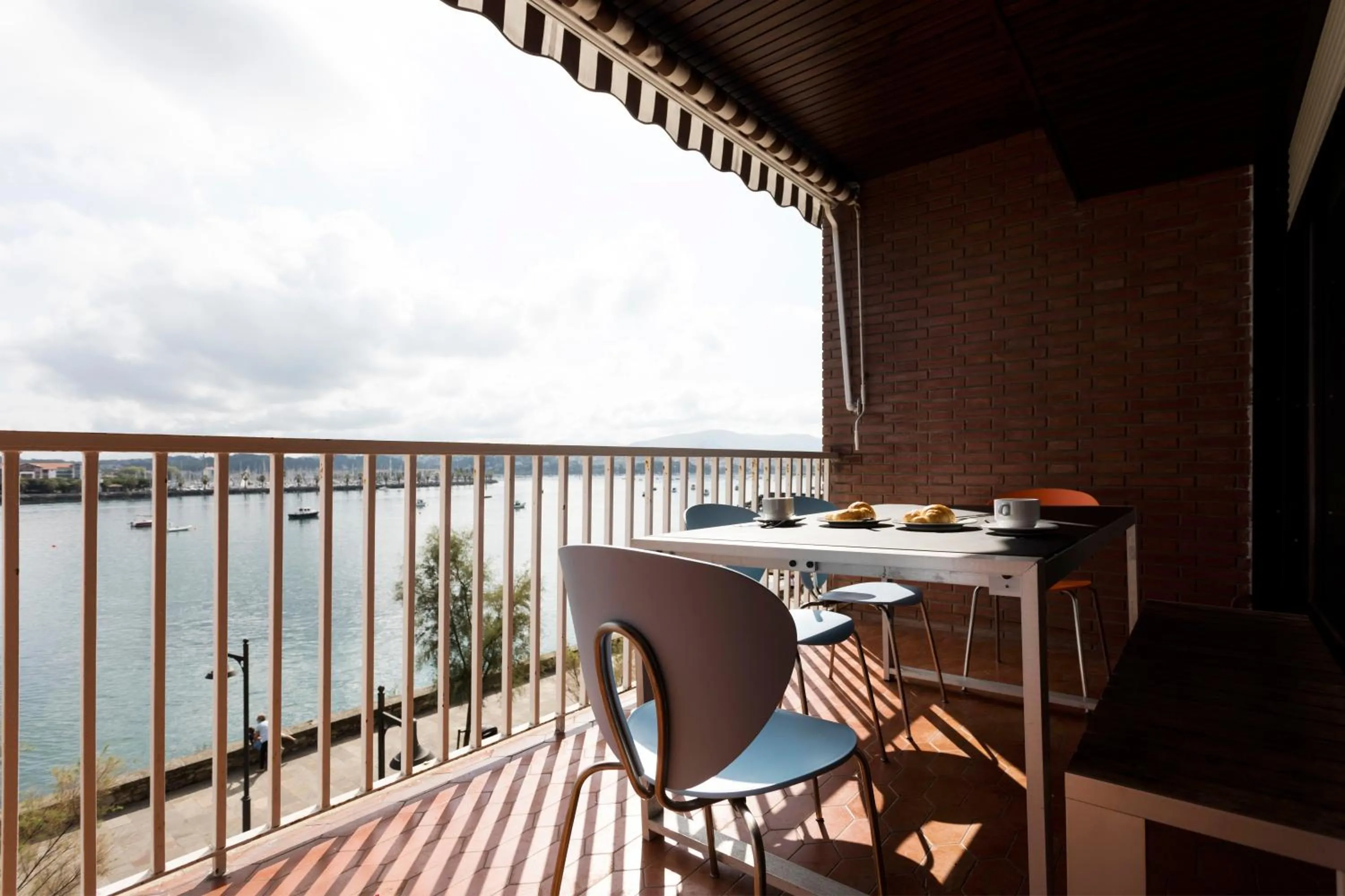 Balcony/Terrace in Hondarribia by Basquelidays