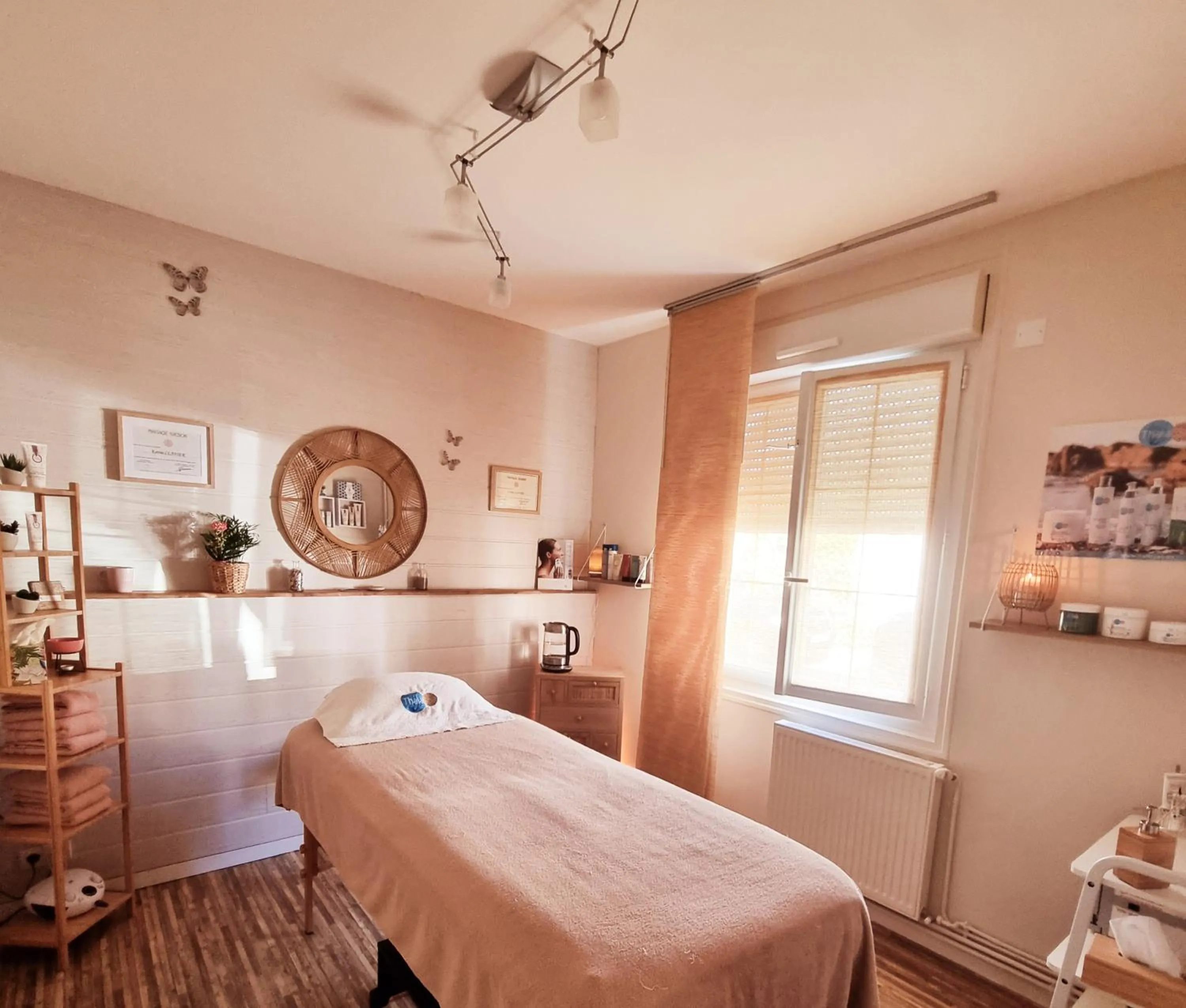 Spa and wellness centre/facilities in Hôtel de charme & SPA Le Grand Large