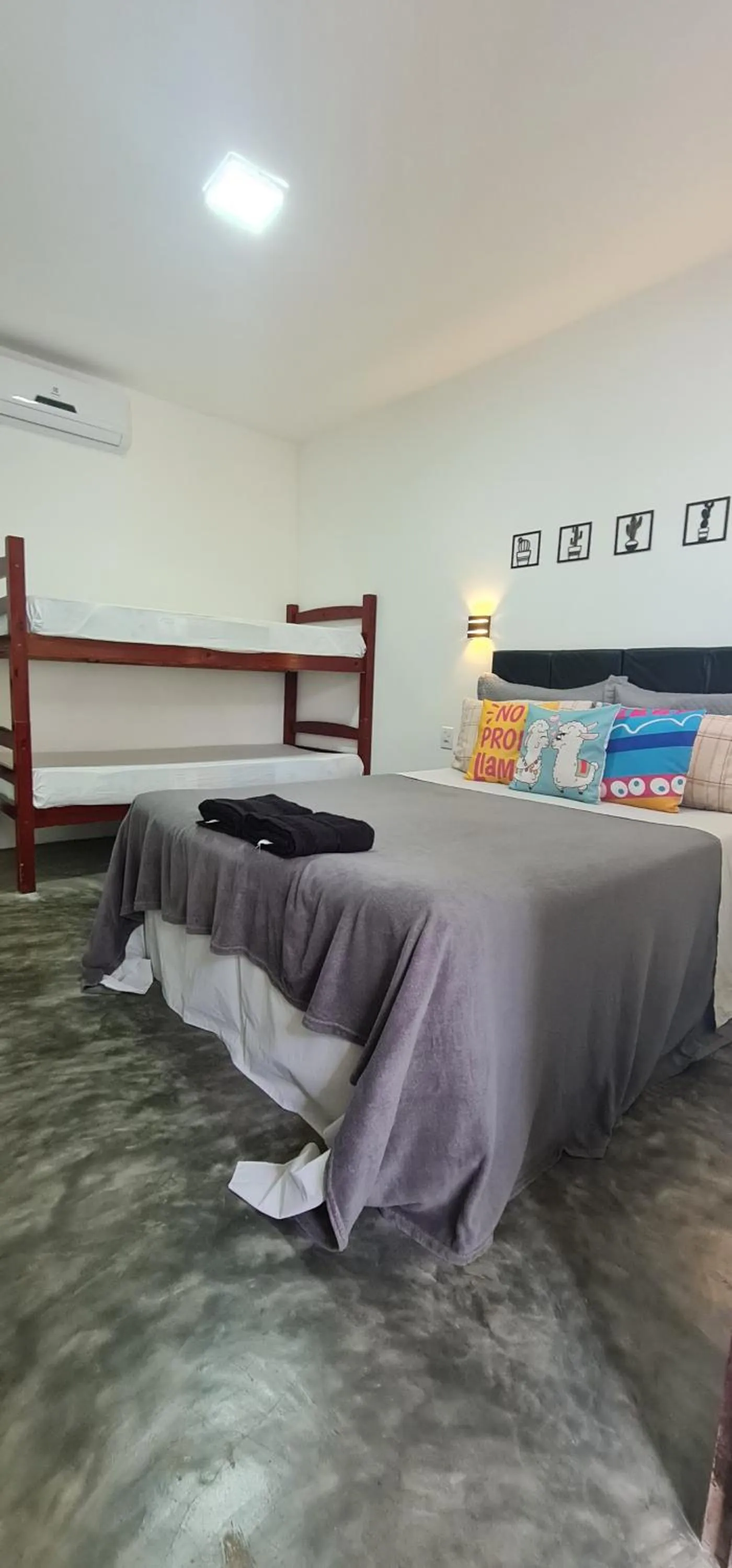 Bed in Di Pipa Rooms - Hidromassagem Externa