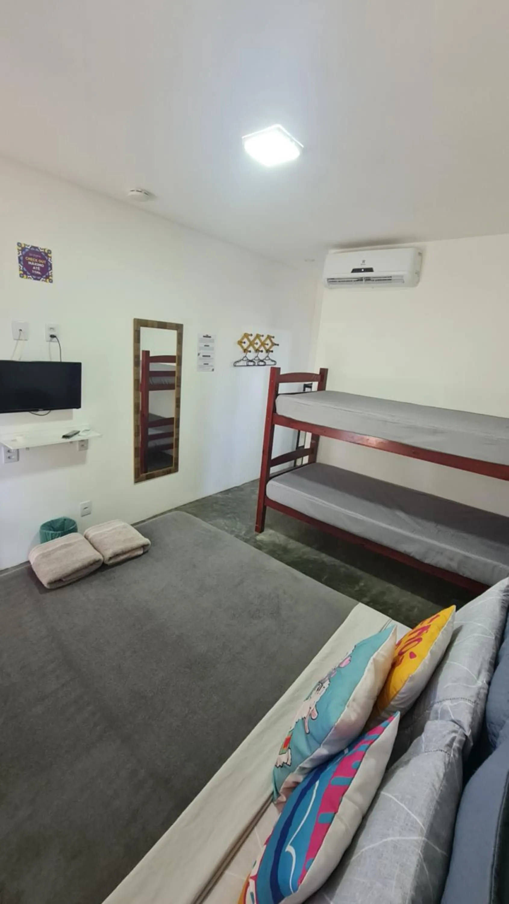 TV and multimedia, Bed in Di Pipa Rooms - Hidromassagem Externa