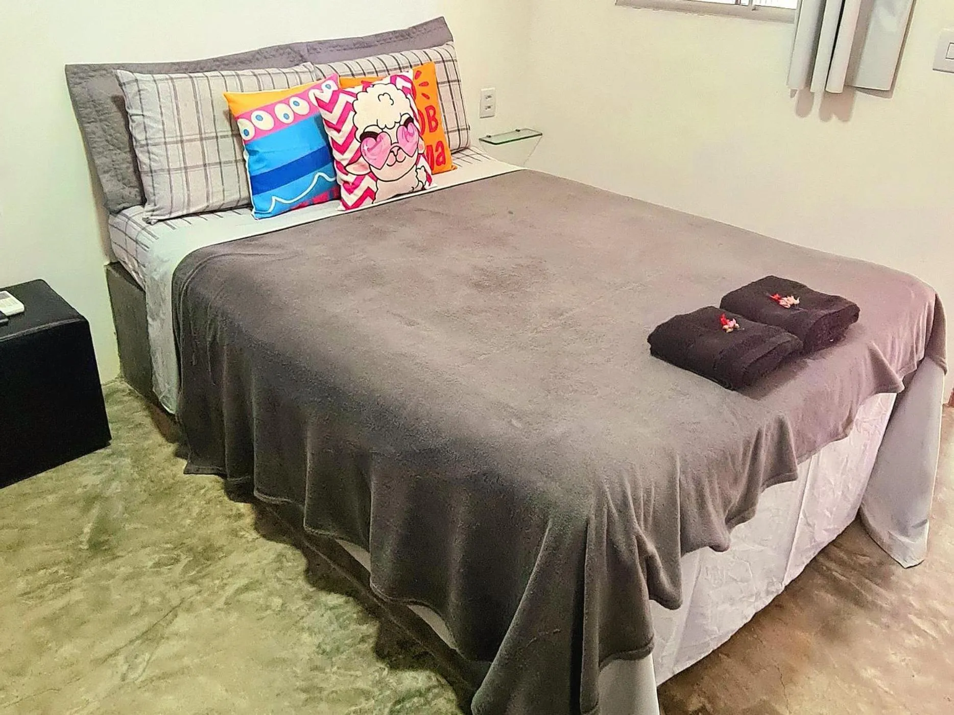 Bed in Di Pipa Rooms - Hidromassagem Externa