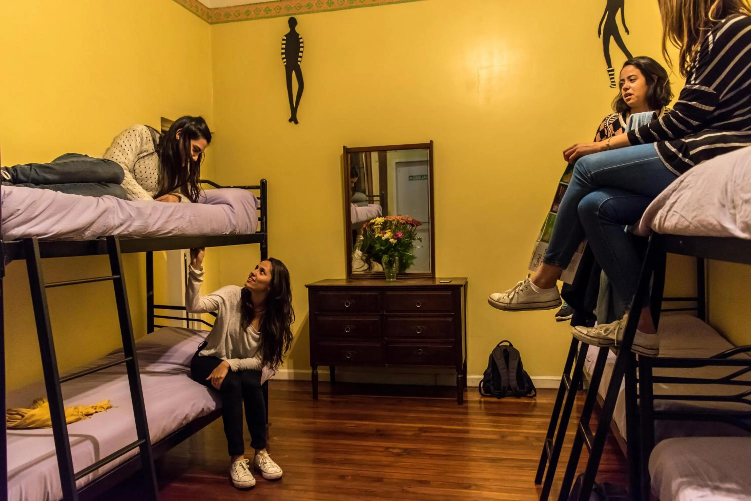 Guests, Bed in Milhouse Hostel Hipo