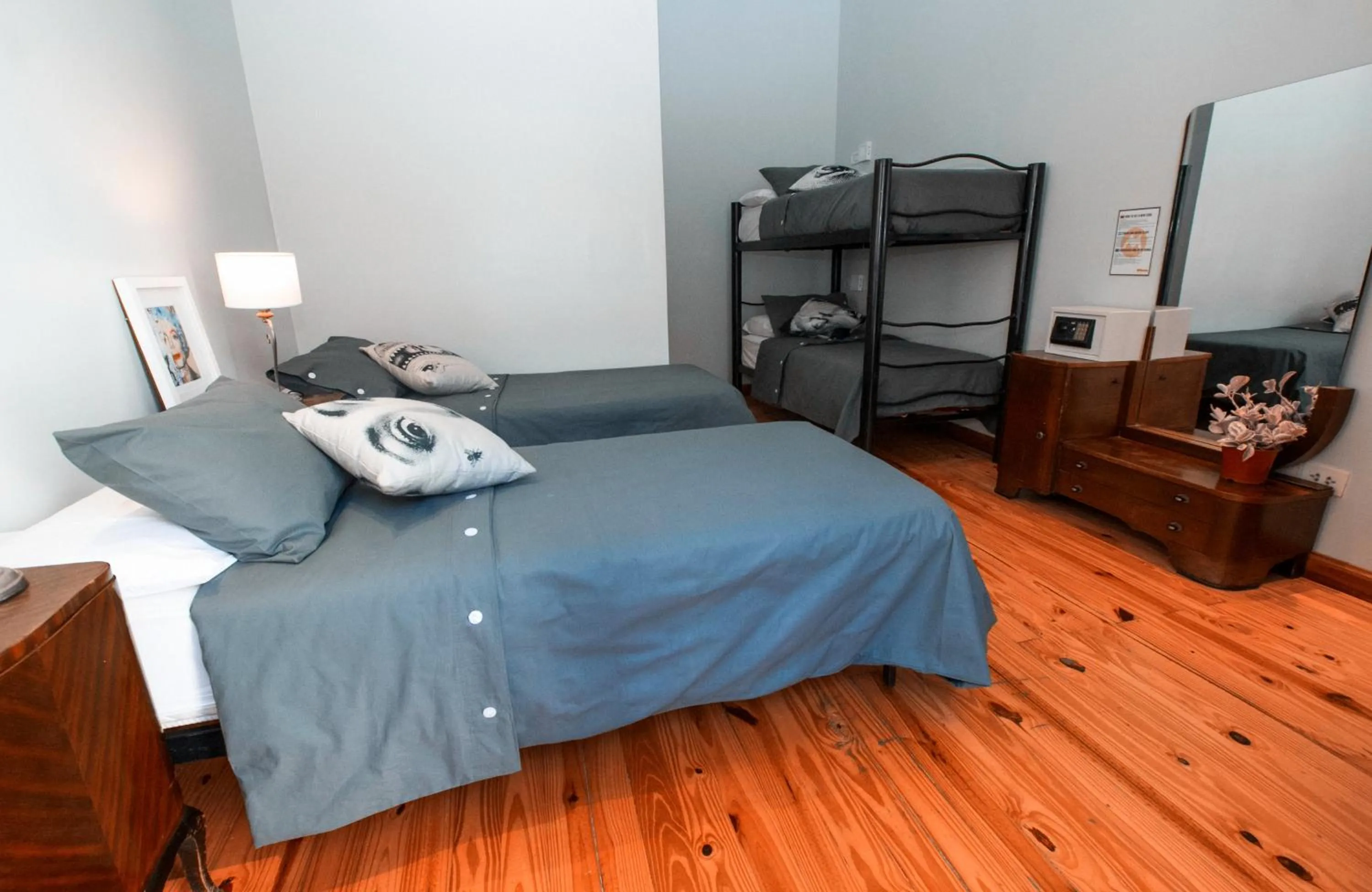 Bedroom, Bed in Milhouse Hostel Hipo