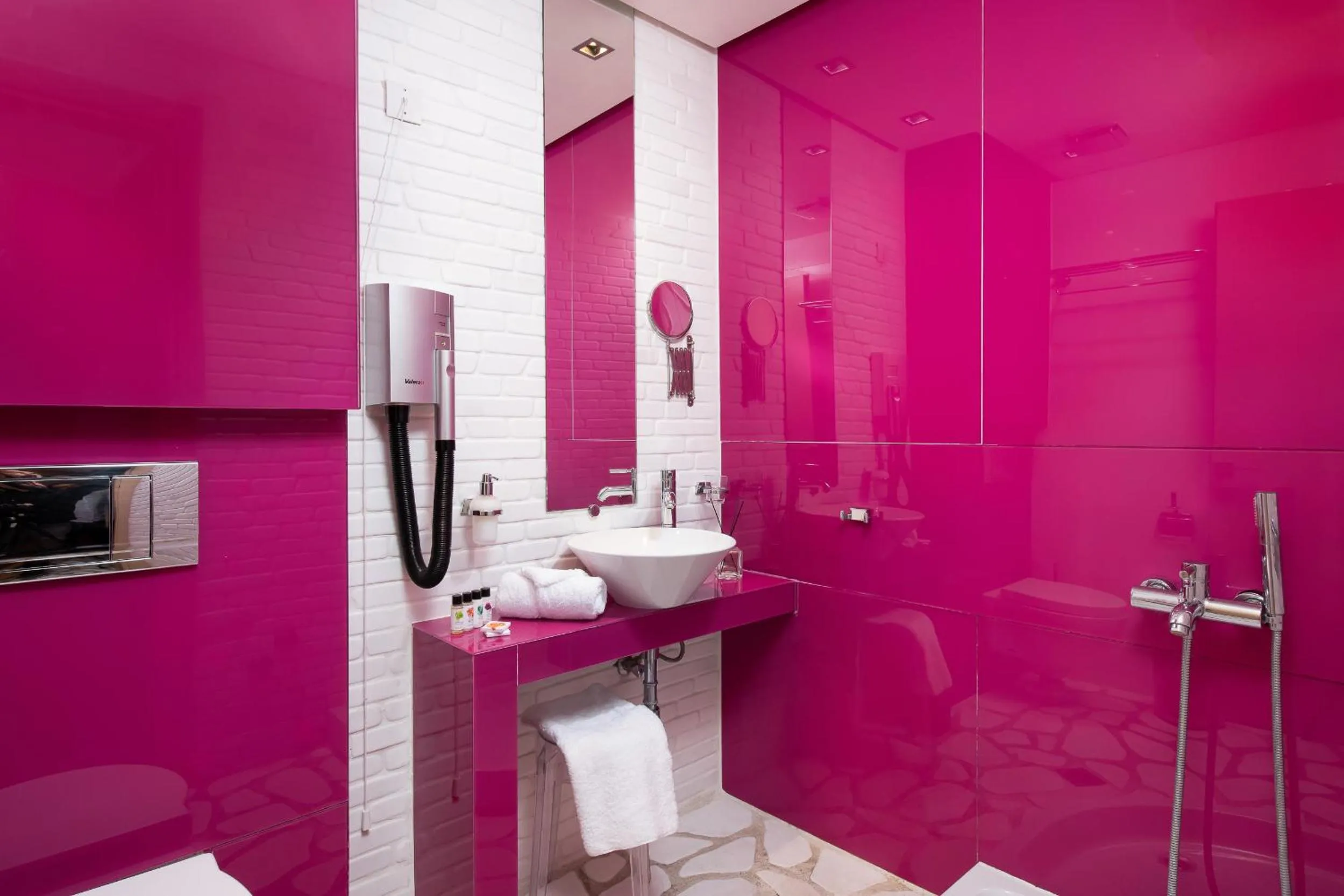 Bathroom in Afrodite Suites