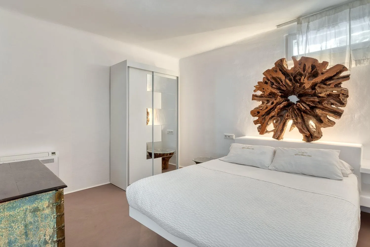 Bed in Mykonos Dream Villas