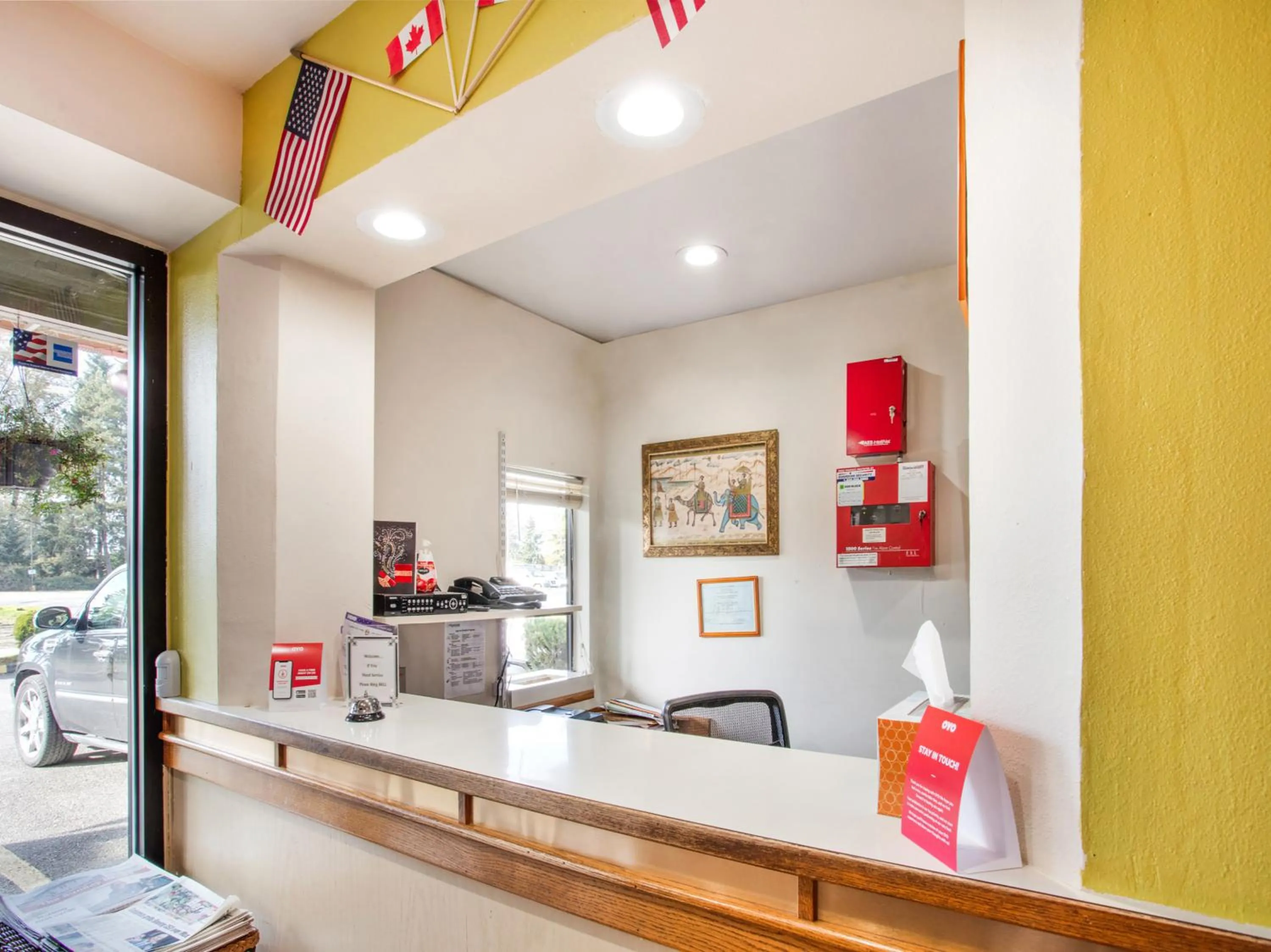 Lobby or reception in Arlington Motor Inn