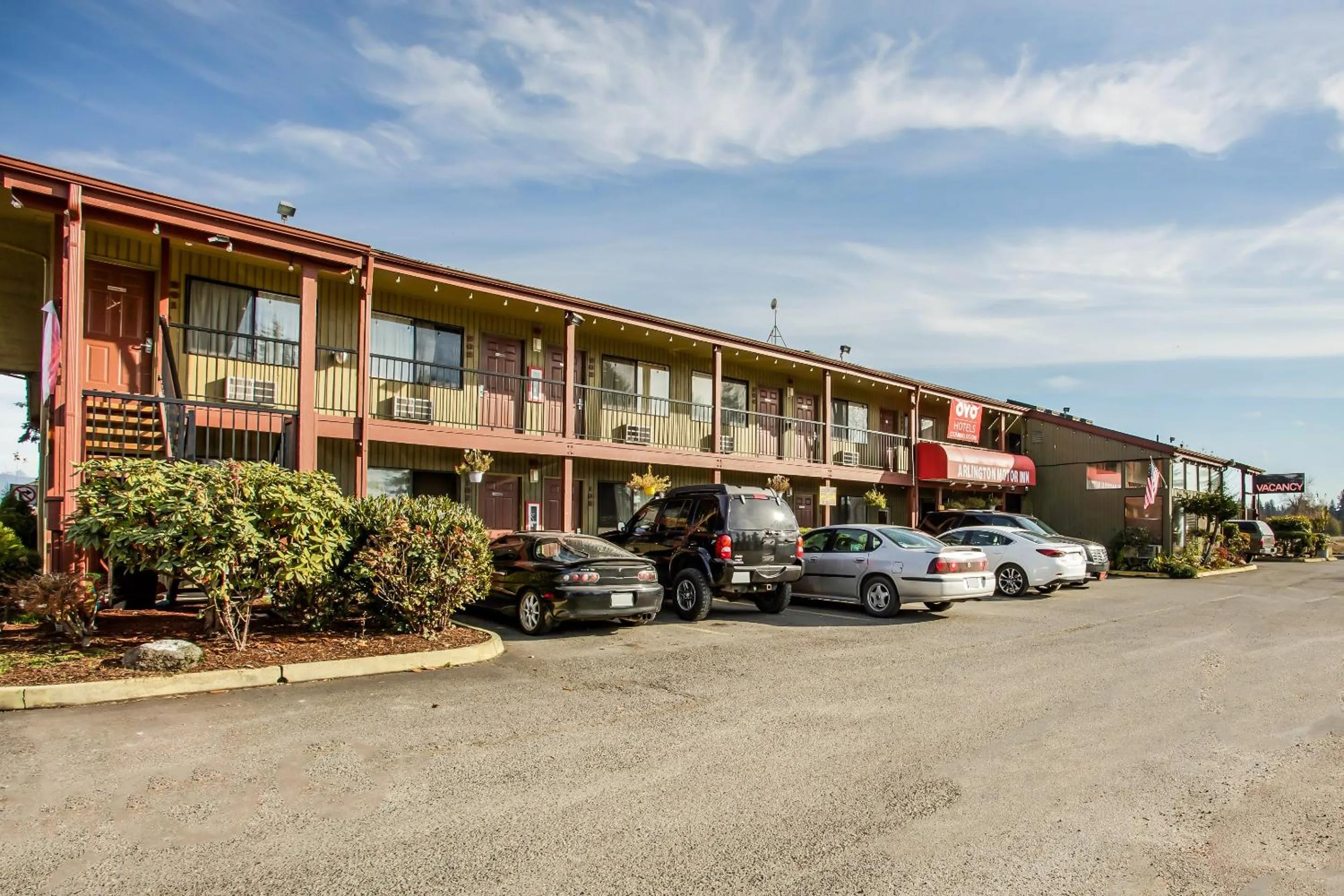 Facade/entrance in Arlington Motor Inn