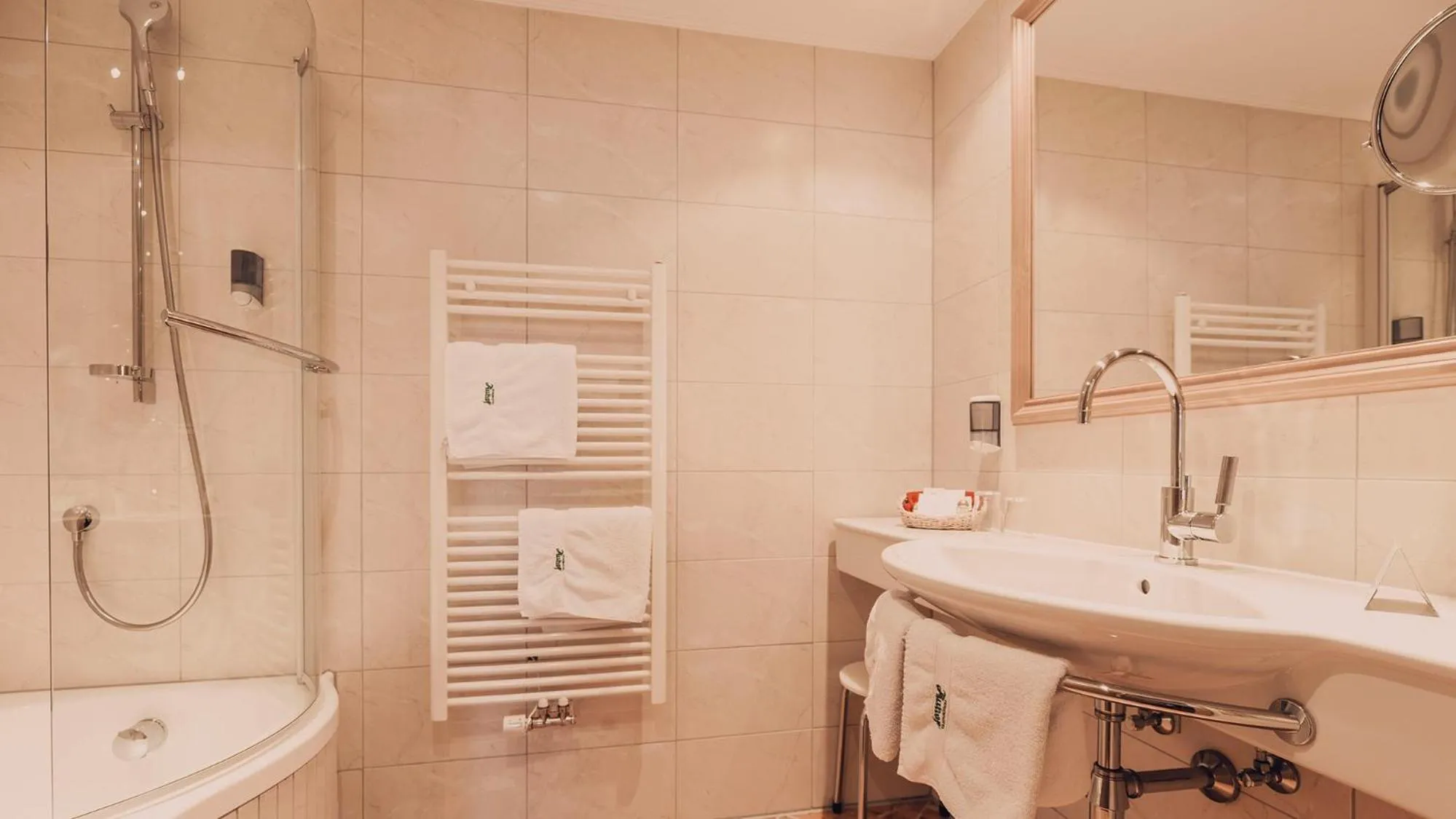 Bathroom in Hotel Auhof Kappl