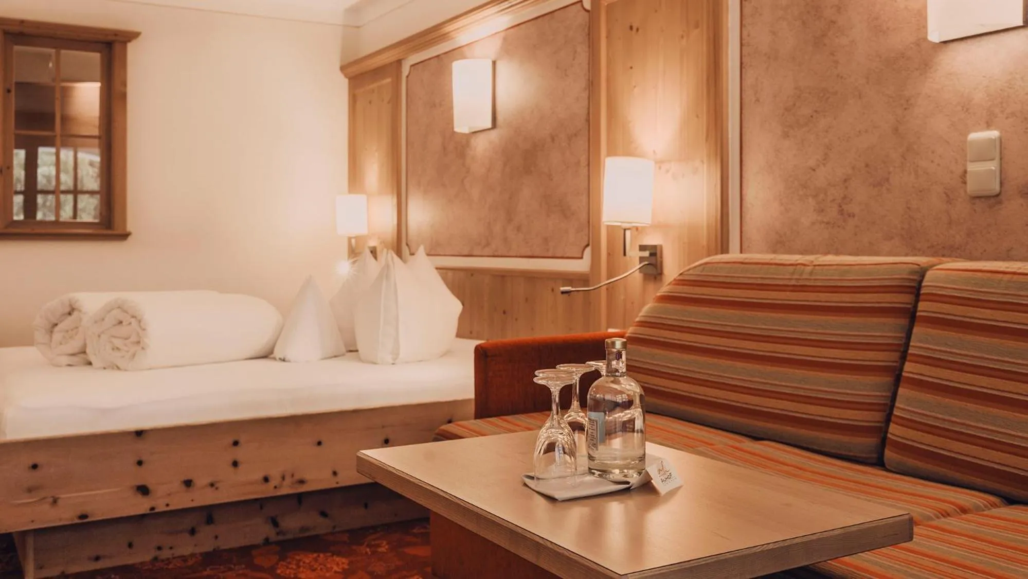 Photo of the whole room, Bed in Hotel Auhof Kappl