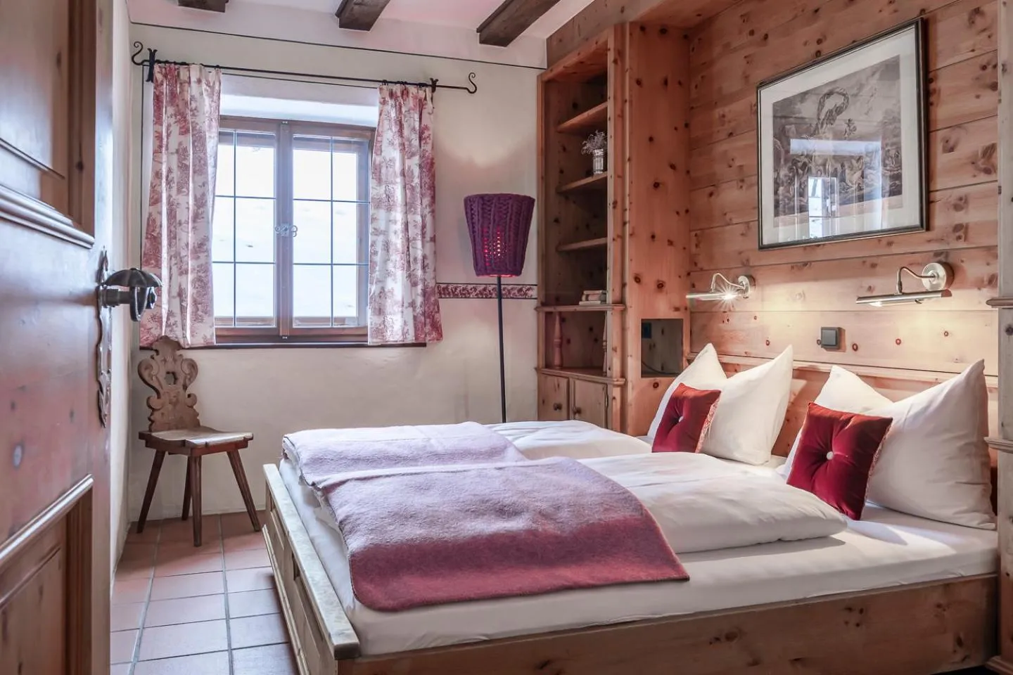 Bedroom, Bed in Hotel Jagdschloss Resort