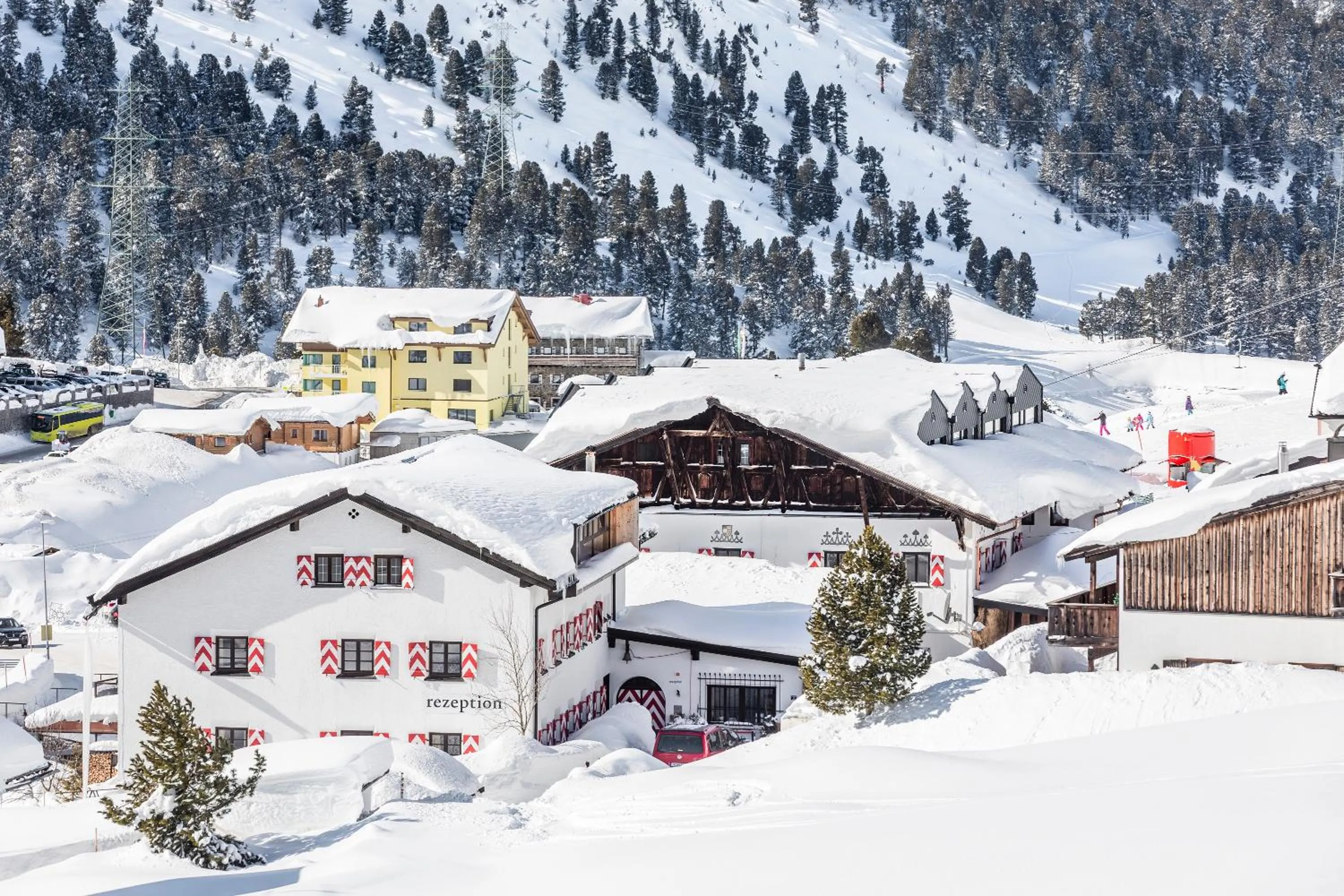 Facade/entrance in Hotel Jagdschloss Resort