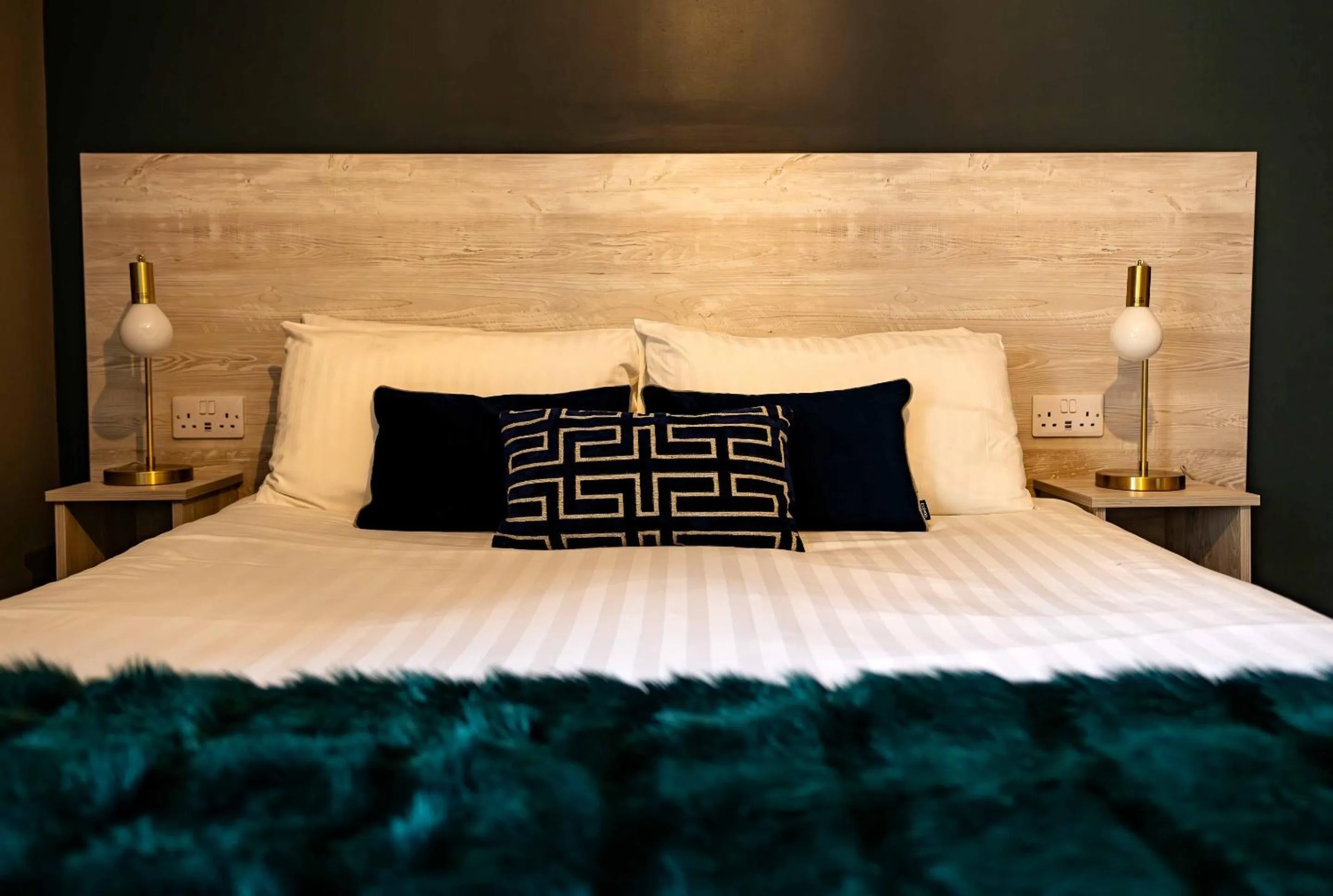 Bedroom, Bed in Amadeus Apartments