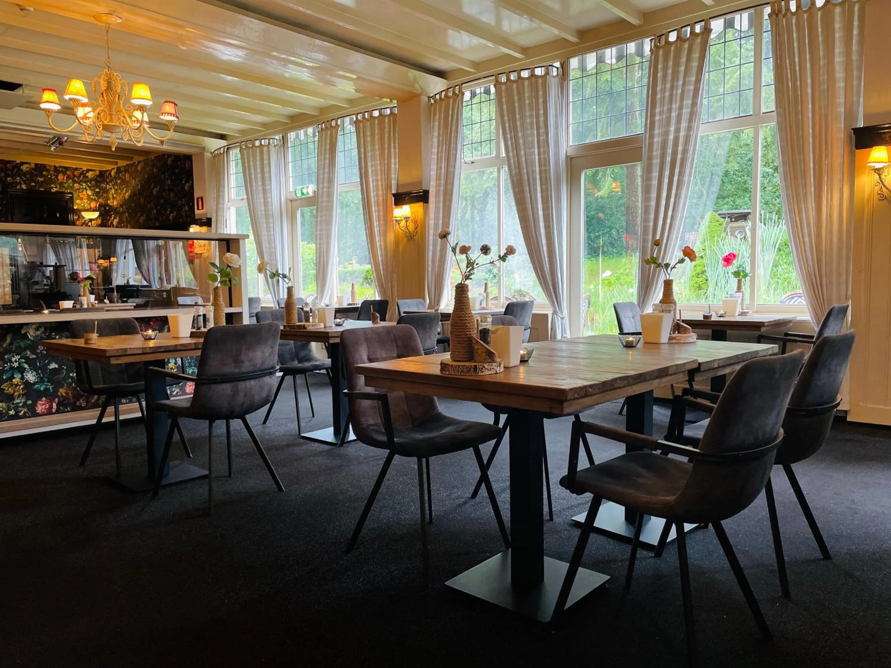 Restaurant/places to eat in Landgoedhotel Villa Vennendal