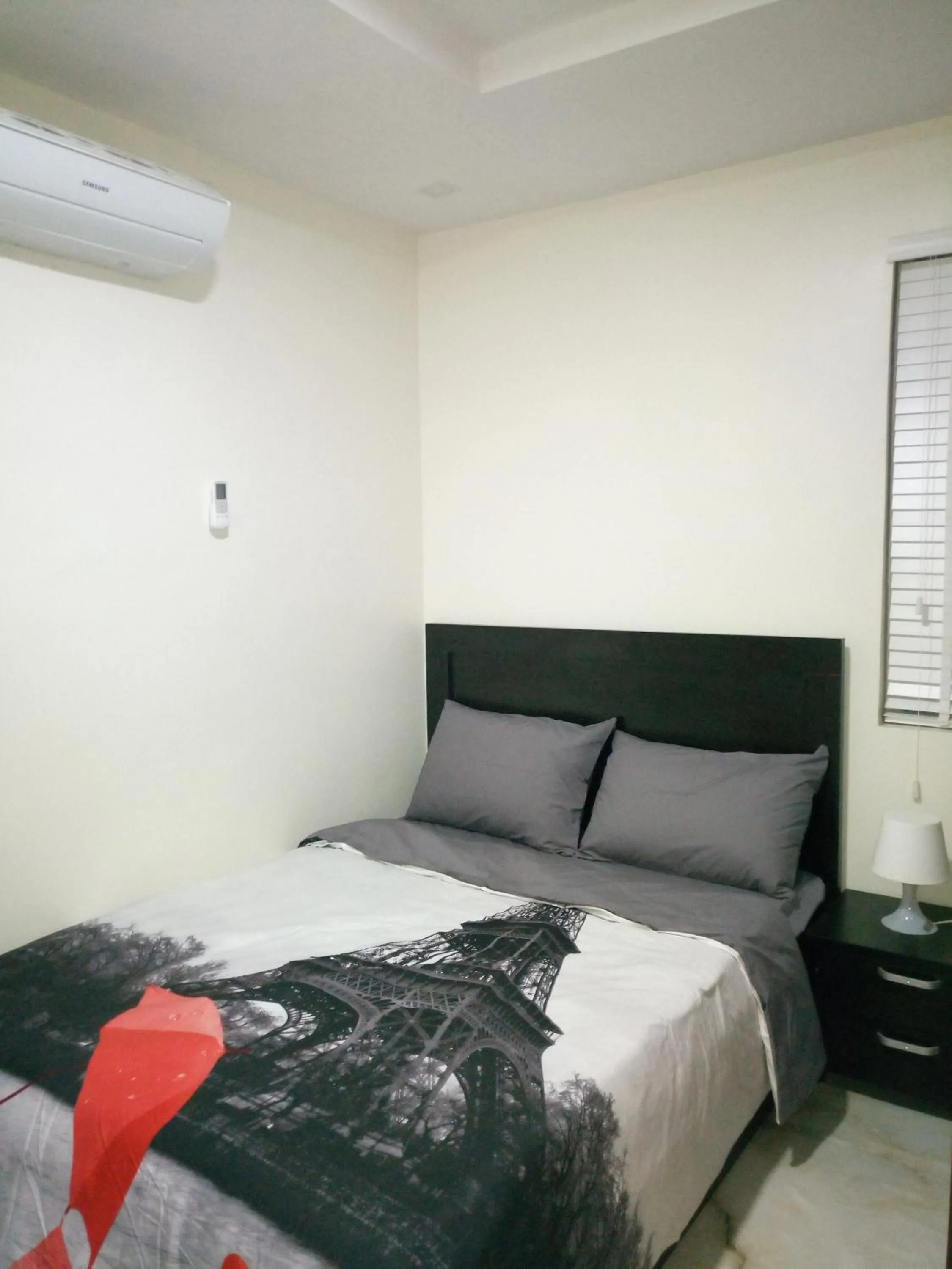 Bedroom, Bed in Zion Place
